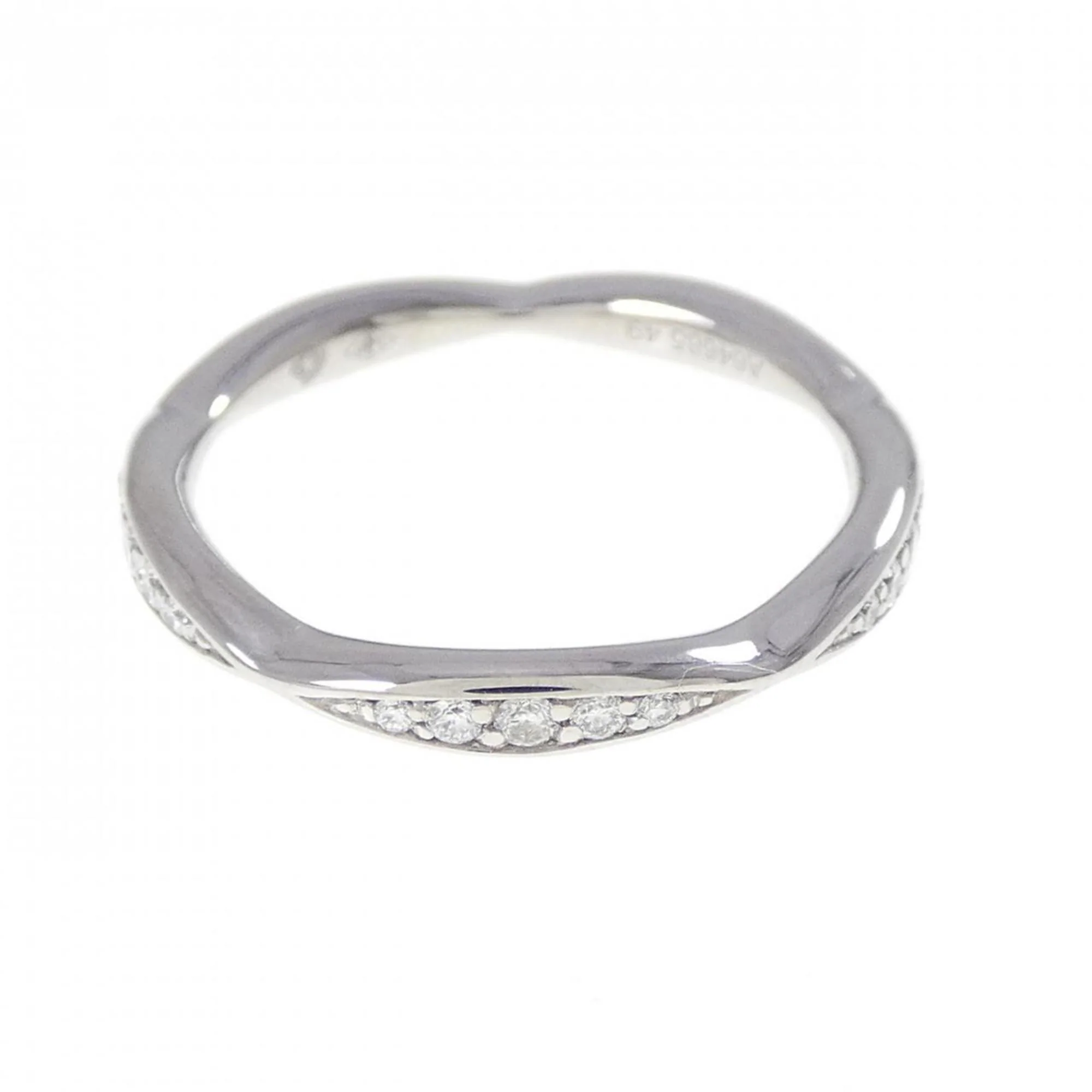 One Band Ring Platinum with Diamond - Image 2