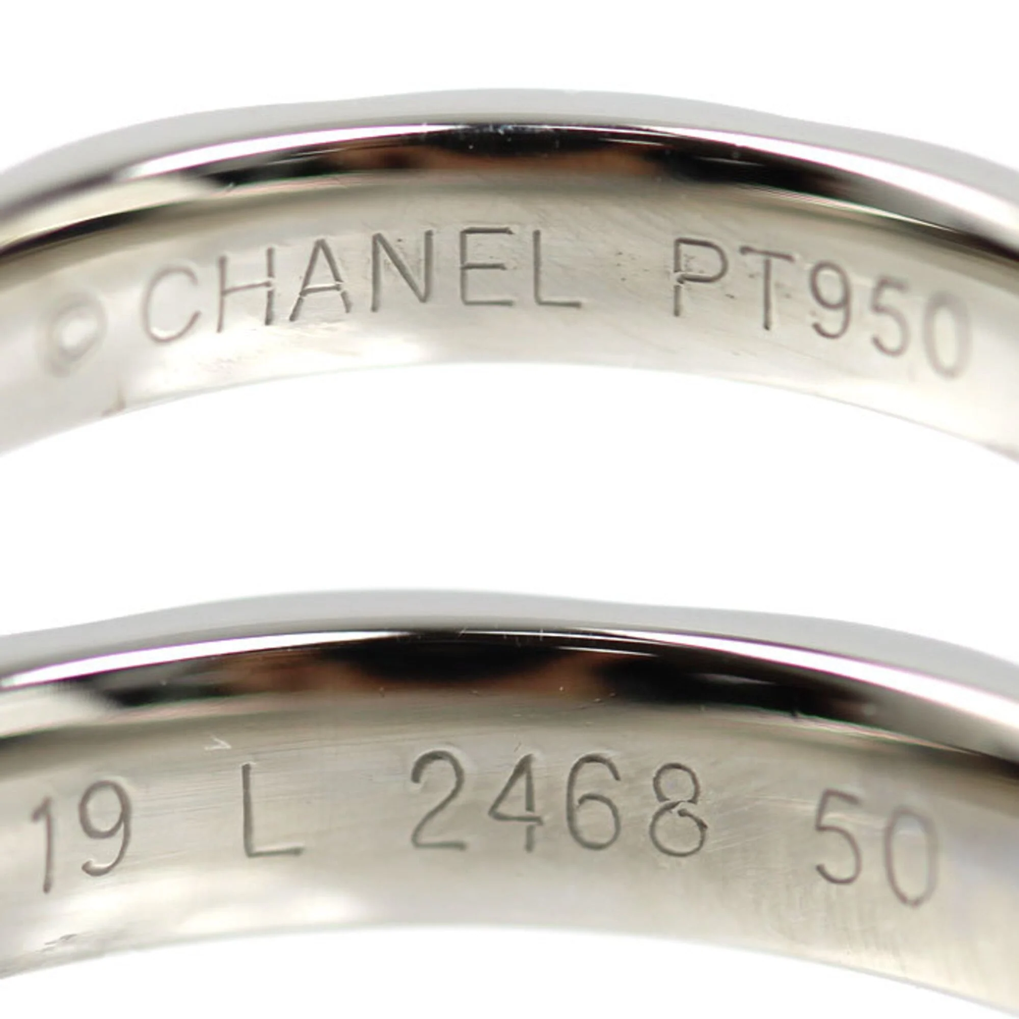 Ring Platinum With Diamond - Image 5