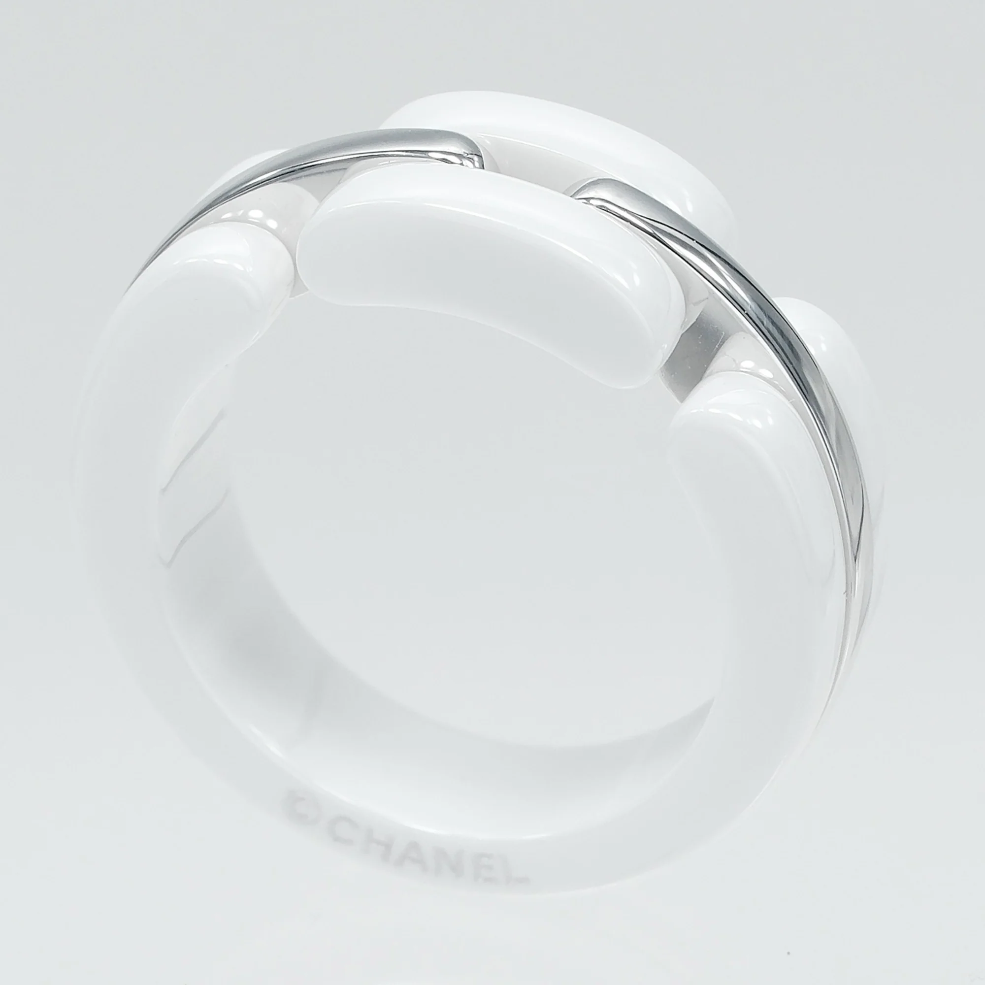 Ultra Ring Ceramic and 18K White Gold - Image 3