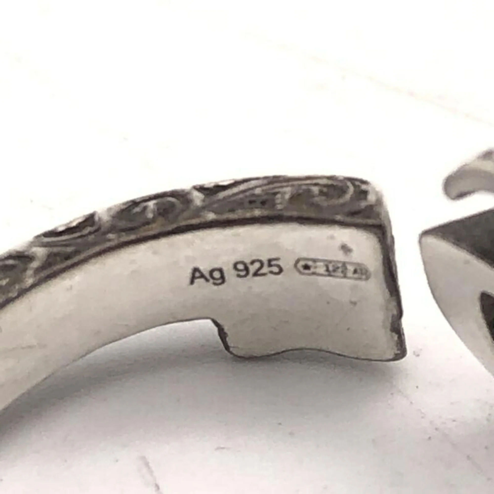 Double G Key Motif Ring - Image 6
