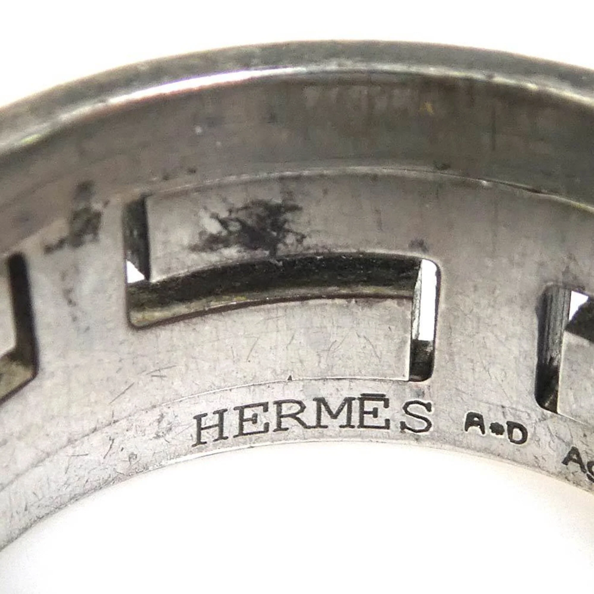 Move H Ring Sterling Silver - Image 6