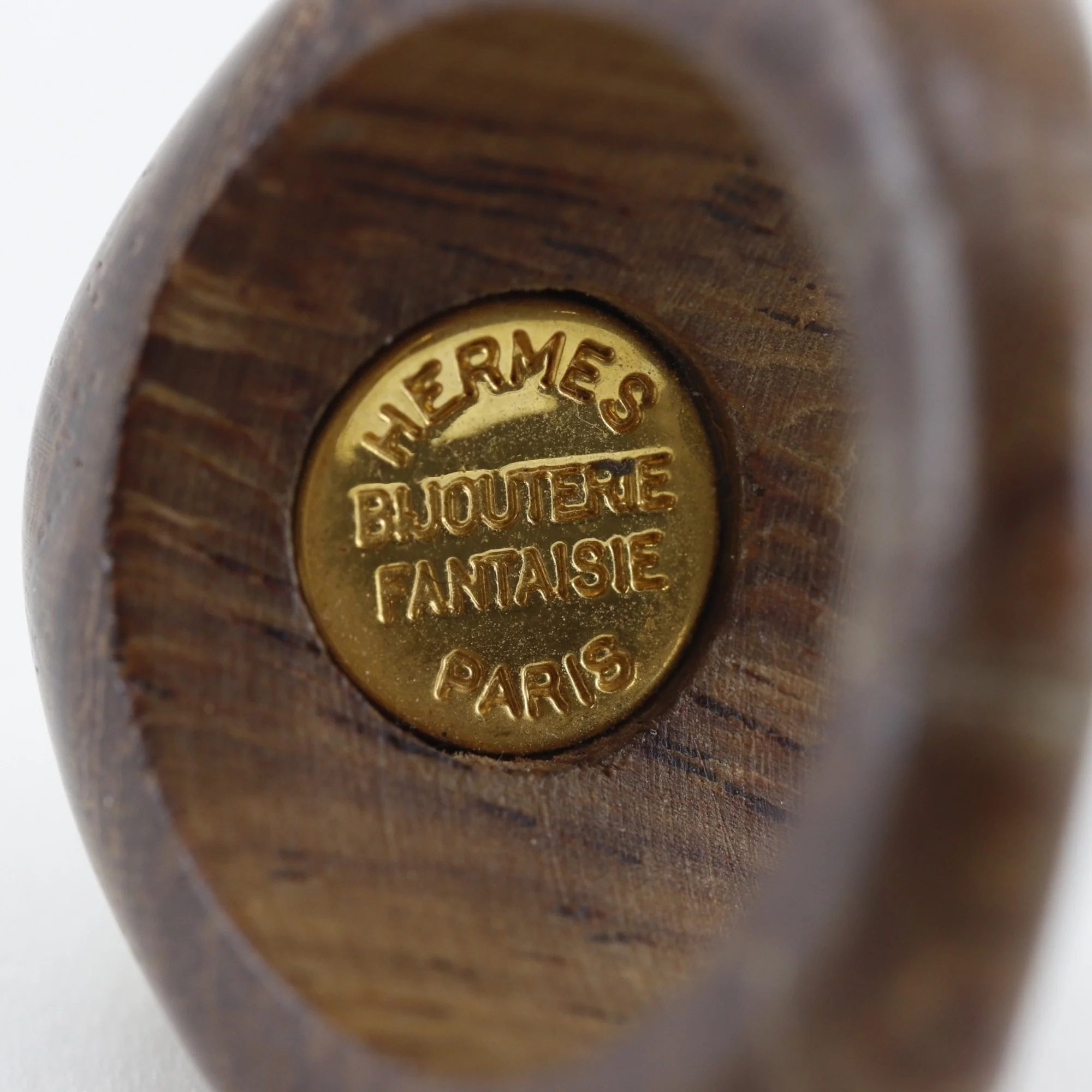 Sellier Ring Gold and Wood - Image 6