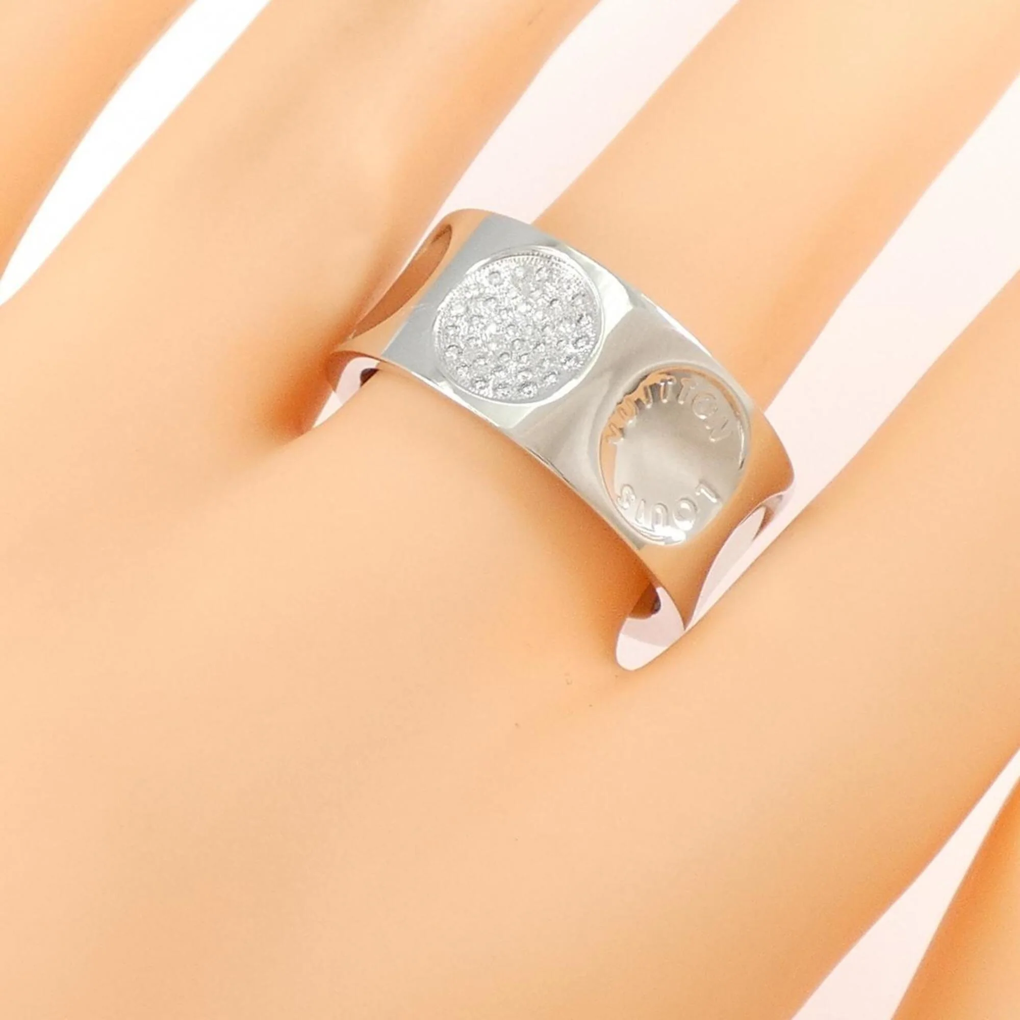 Petite Bague Empreinte Ring 18K White Gold - Image 5
