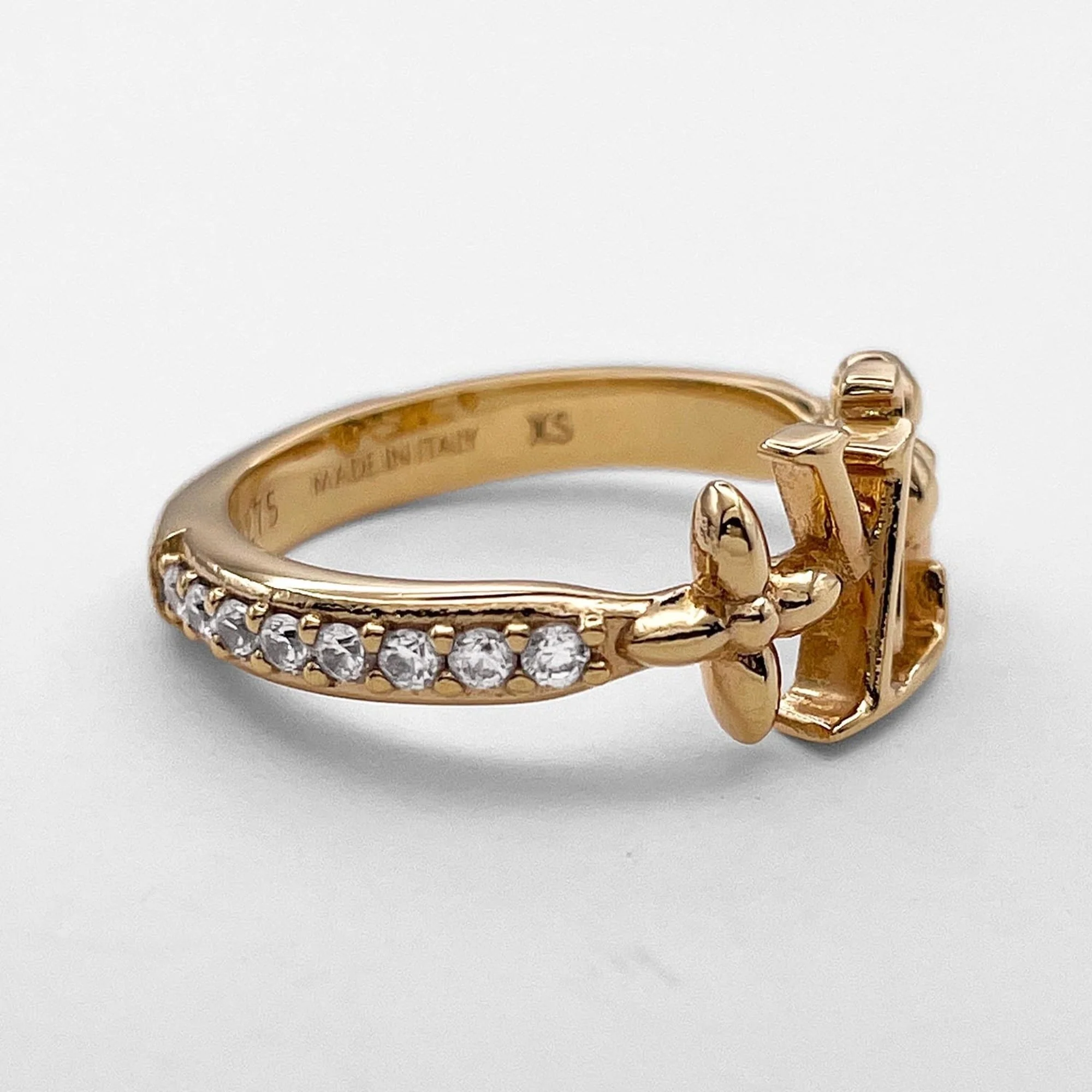 Ring Metal and Rhinestone - Image 3