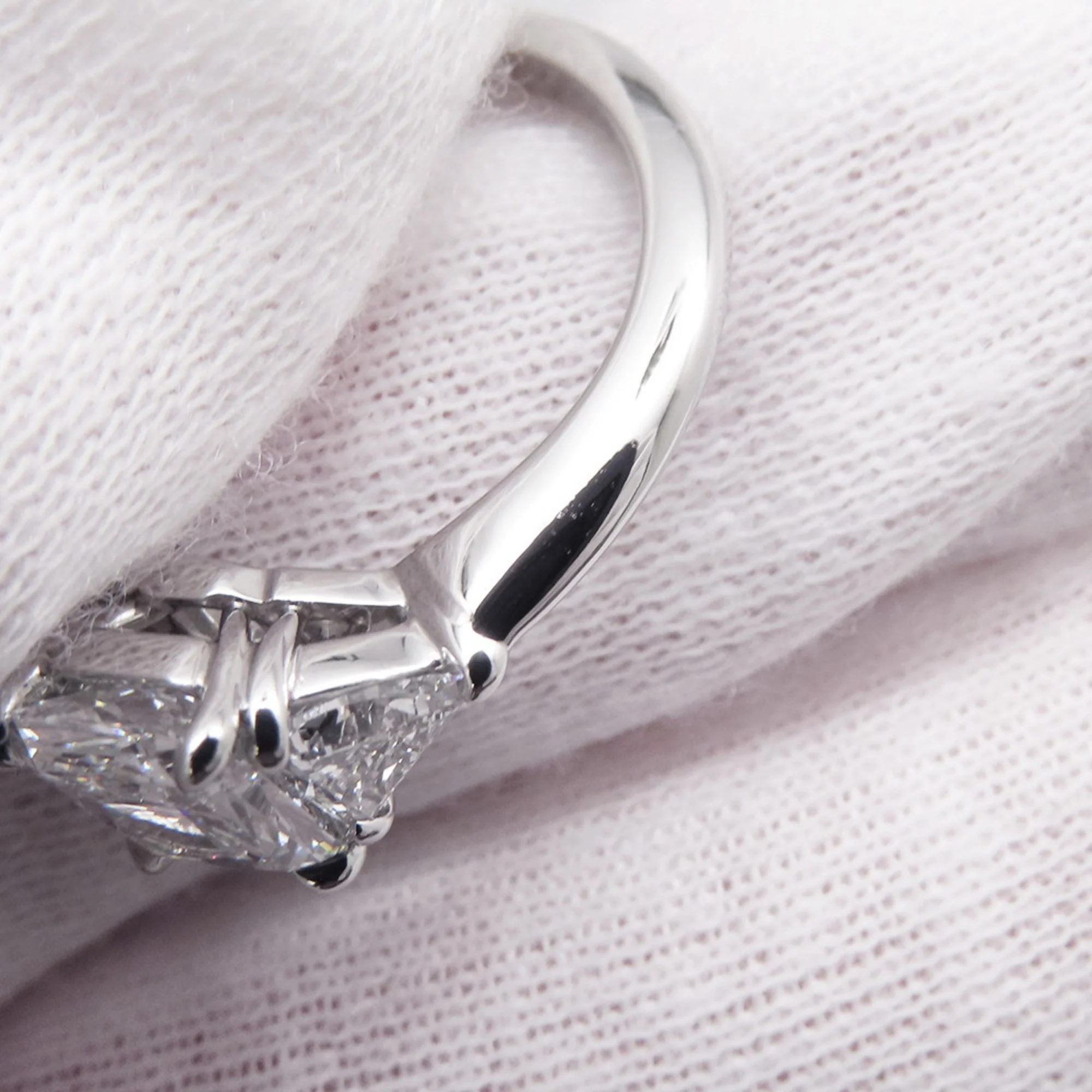 Anniversary Ring Platinum with Diamond - Image 5