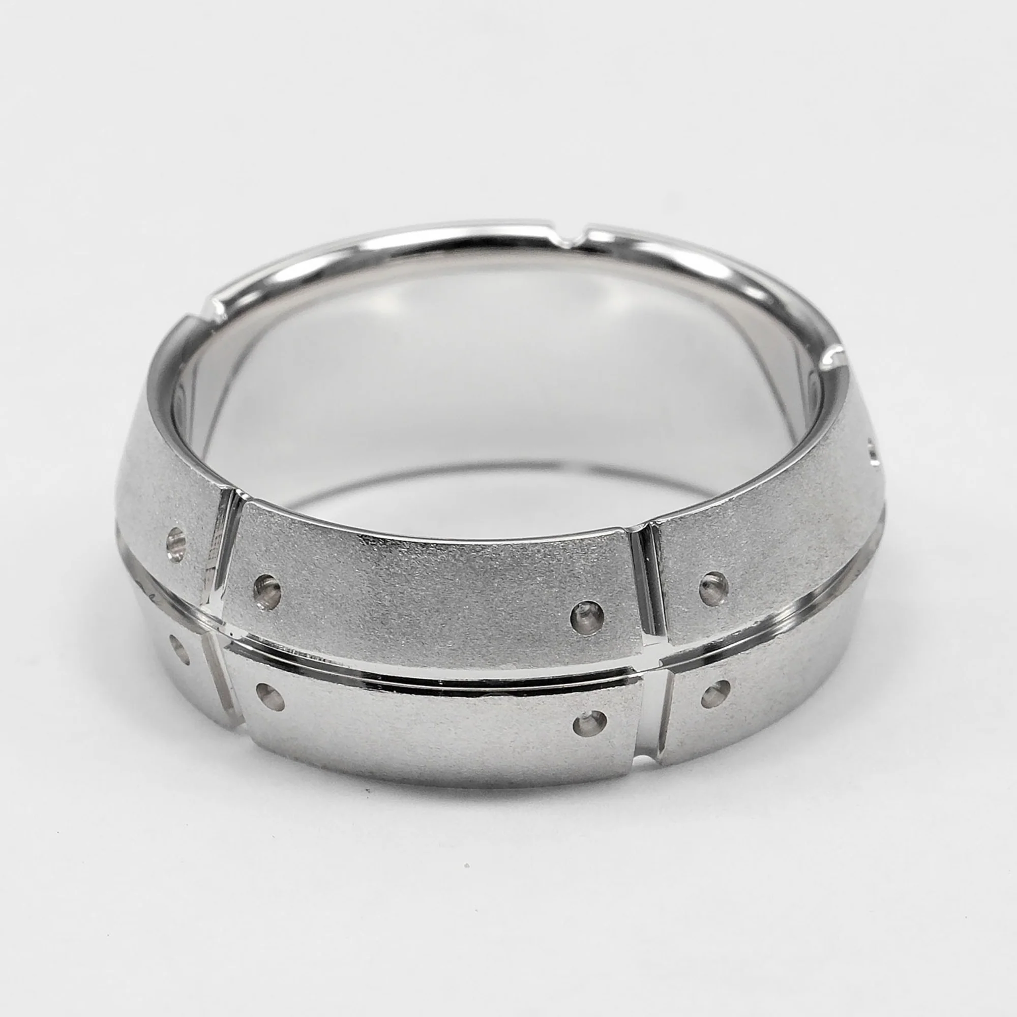 Band Ring 18K White Gold - Image 7