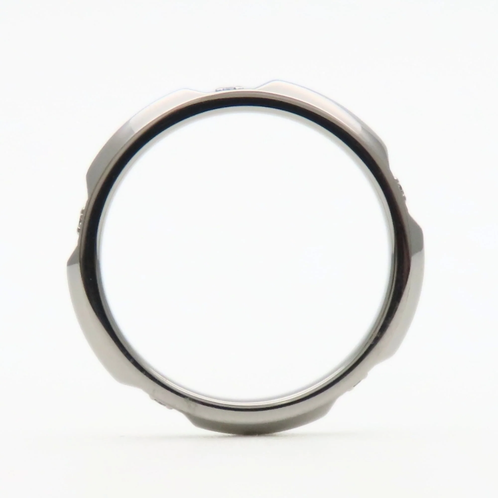 Band Ring Platinum with Diamond - Image 6