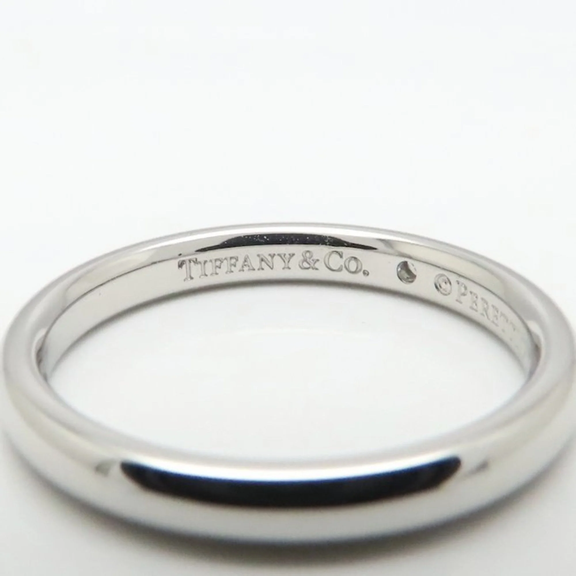 Band Ring Platinum With Diamond - Image 8