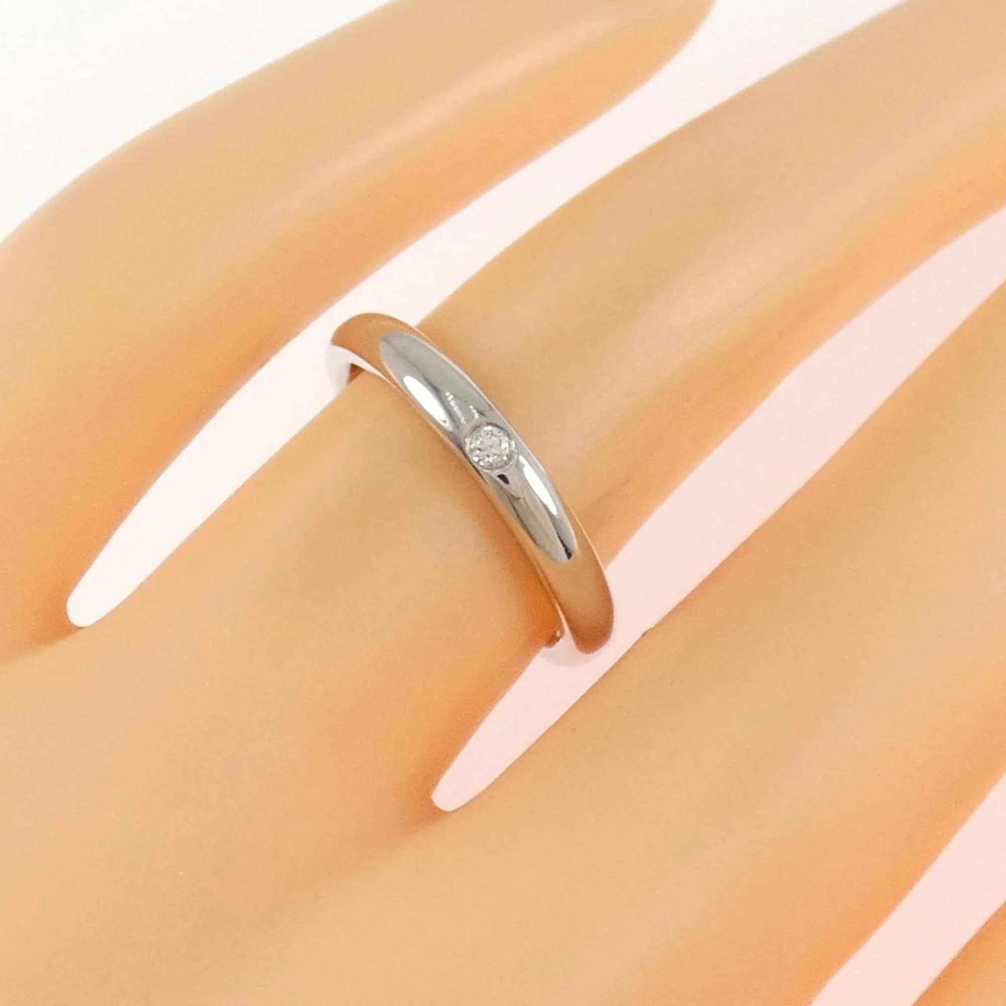 Band Ring Platinum with Diamond - Image 5