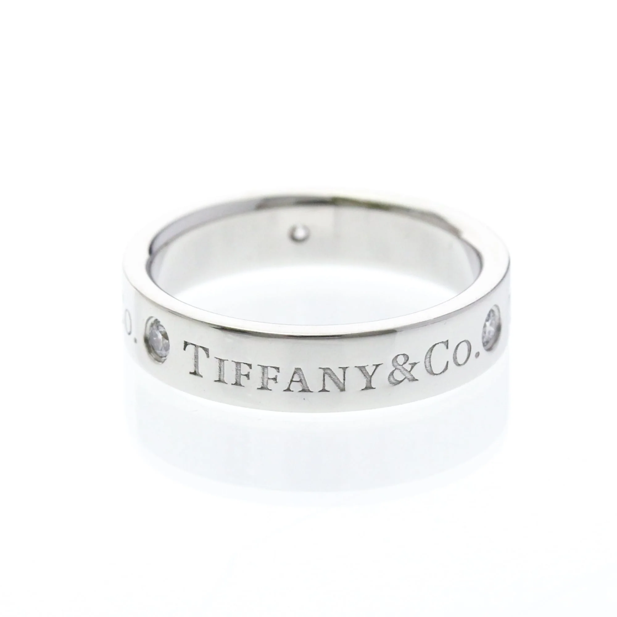 Band Ring Platinum With Diamond