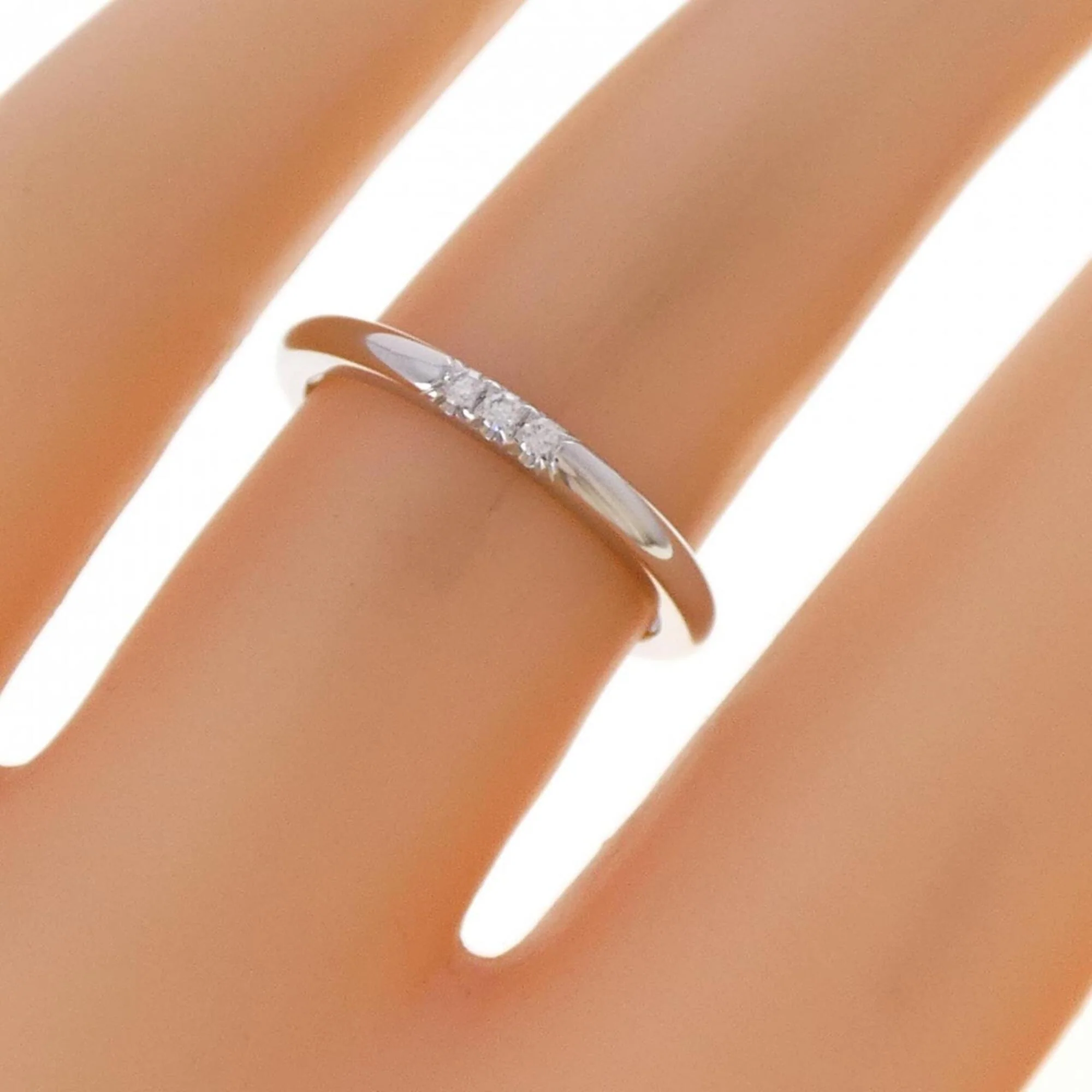 Band Ring Platinum With Diamond - Image 5