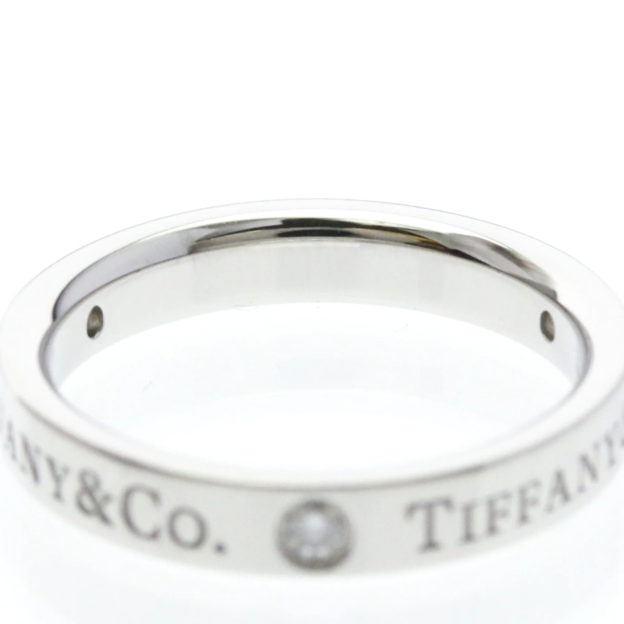 Band Ring Platinum with Diamond - Image 8