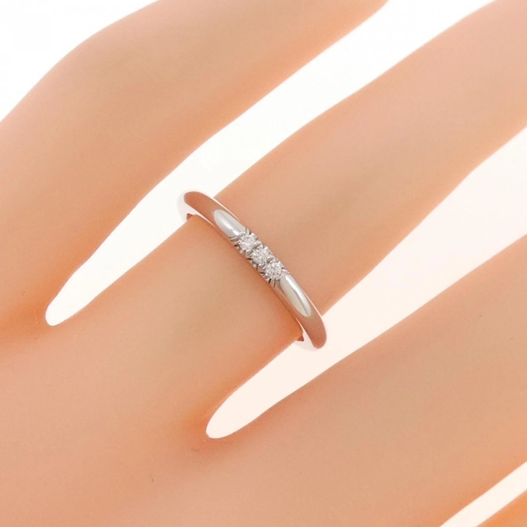 Band Ring Platinum With Diamond - Image 5