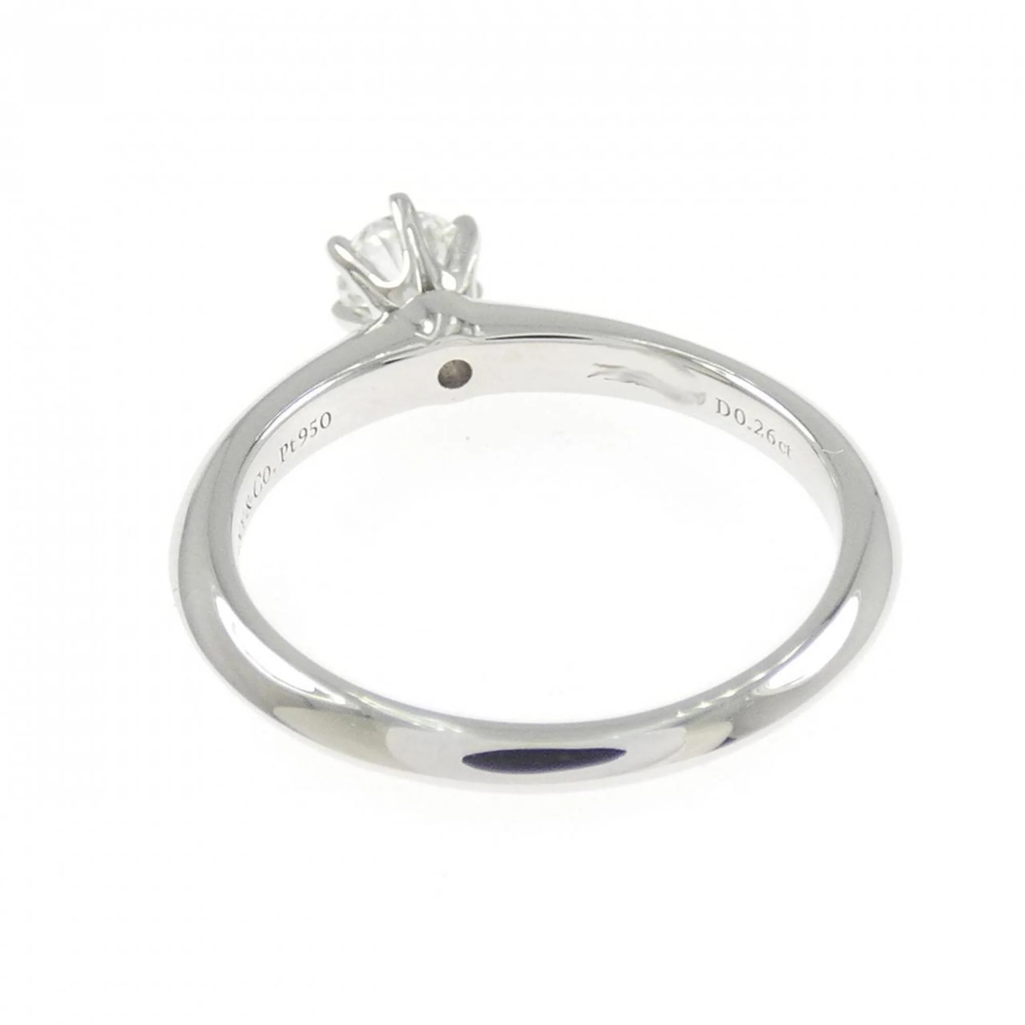 Classic Solitaire Ring Platinum with Diamond - Image 3