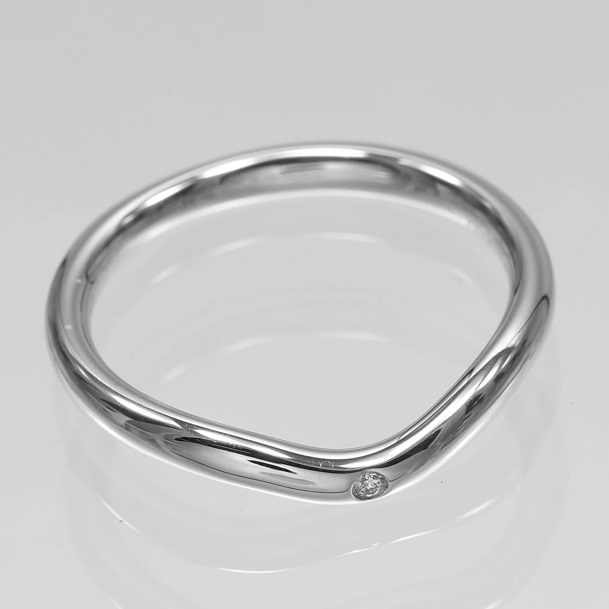 Curved Band Ring Platinum and Diamond - Image 6