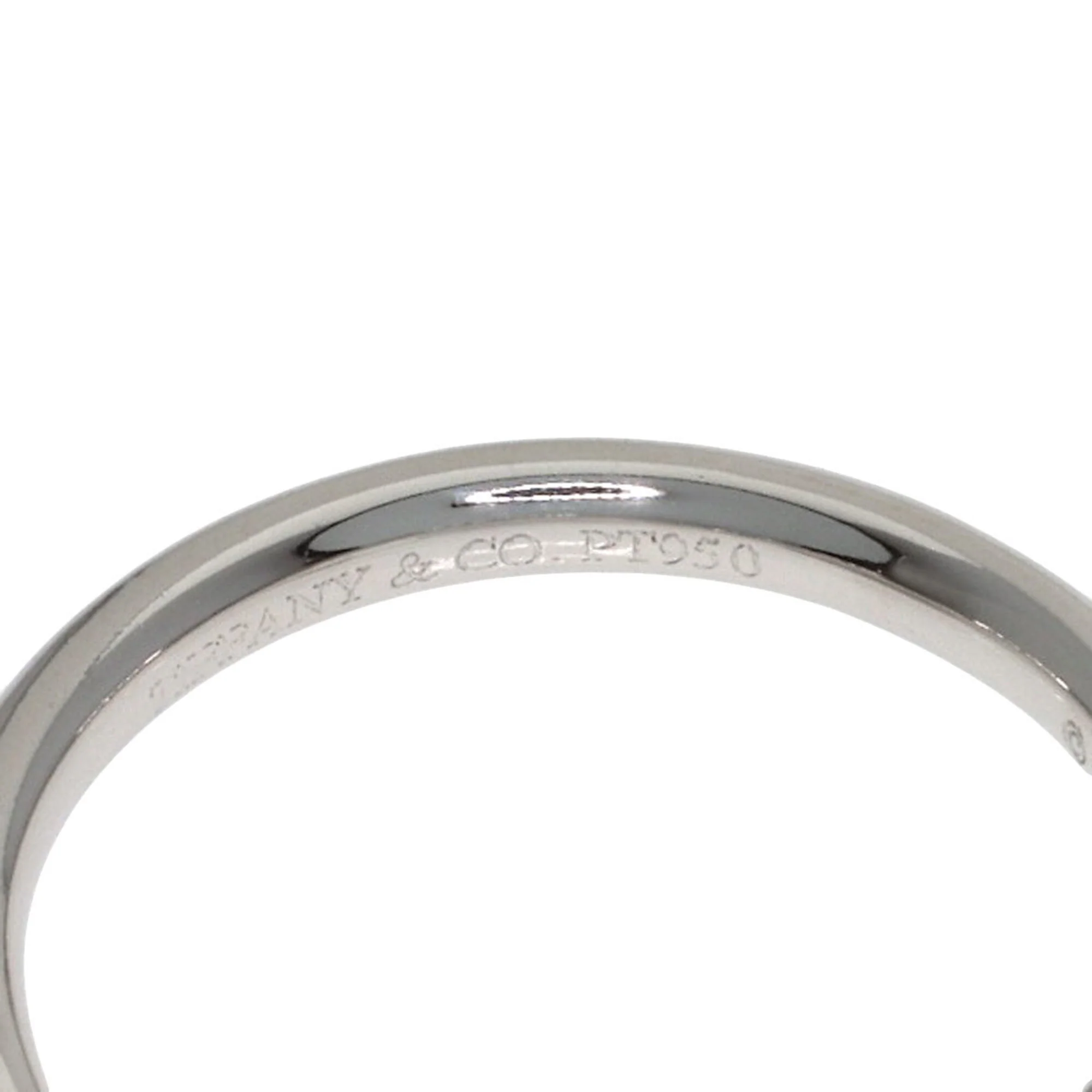 Curved Band Ring Platinum with Diamond - Image 5