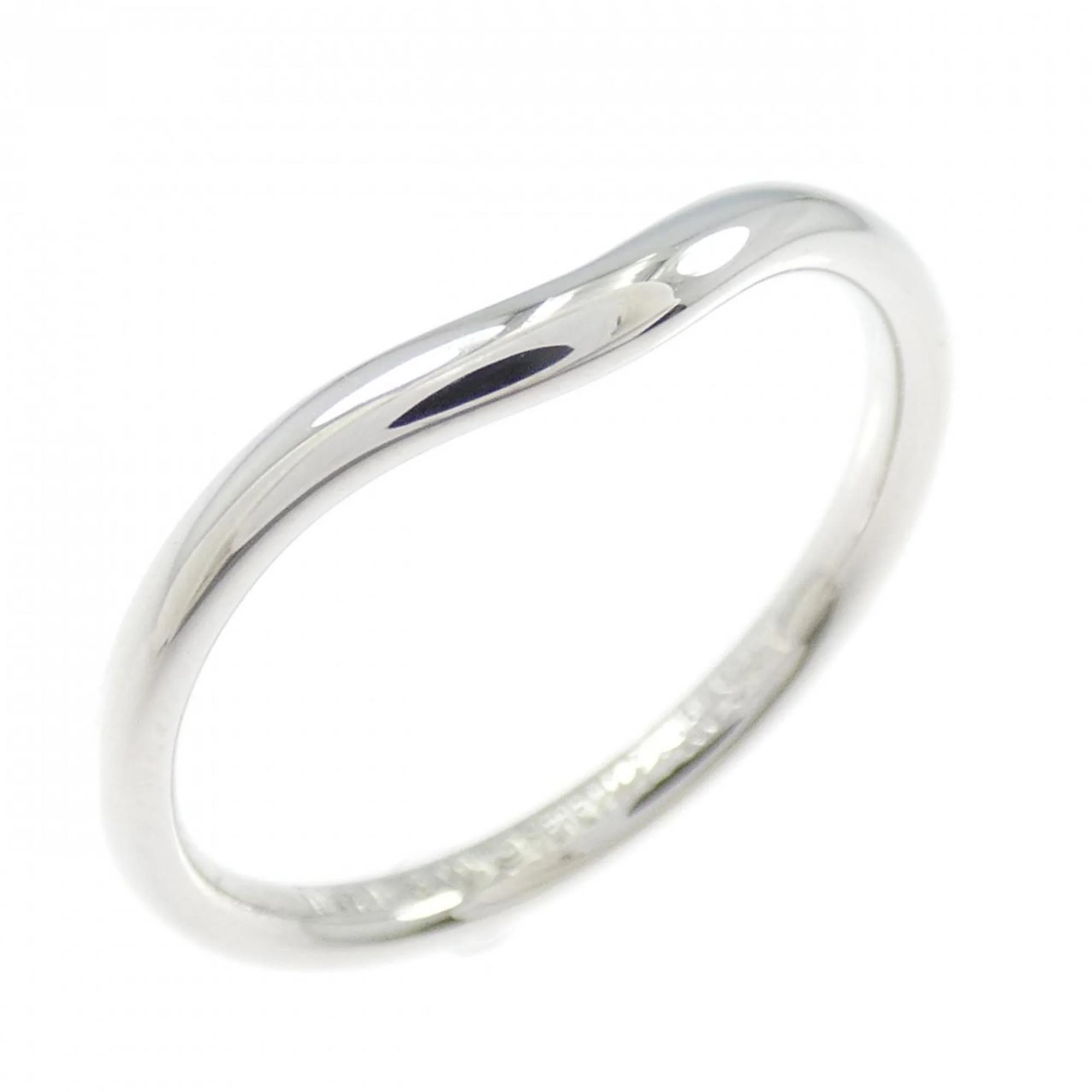 Curved Ring Platinum