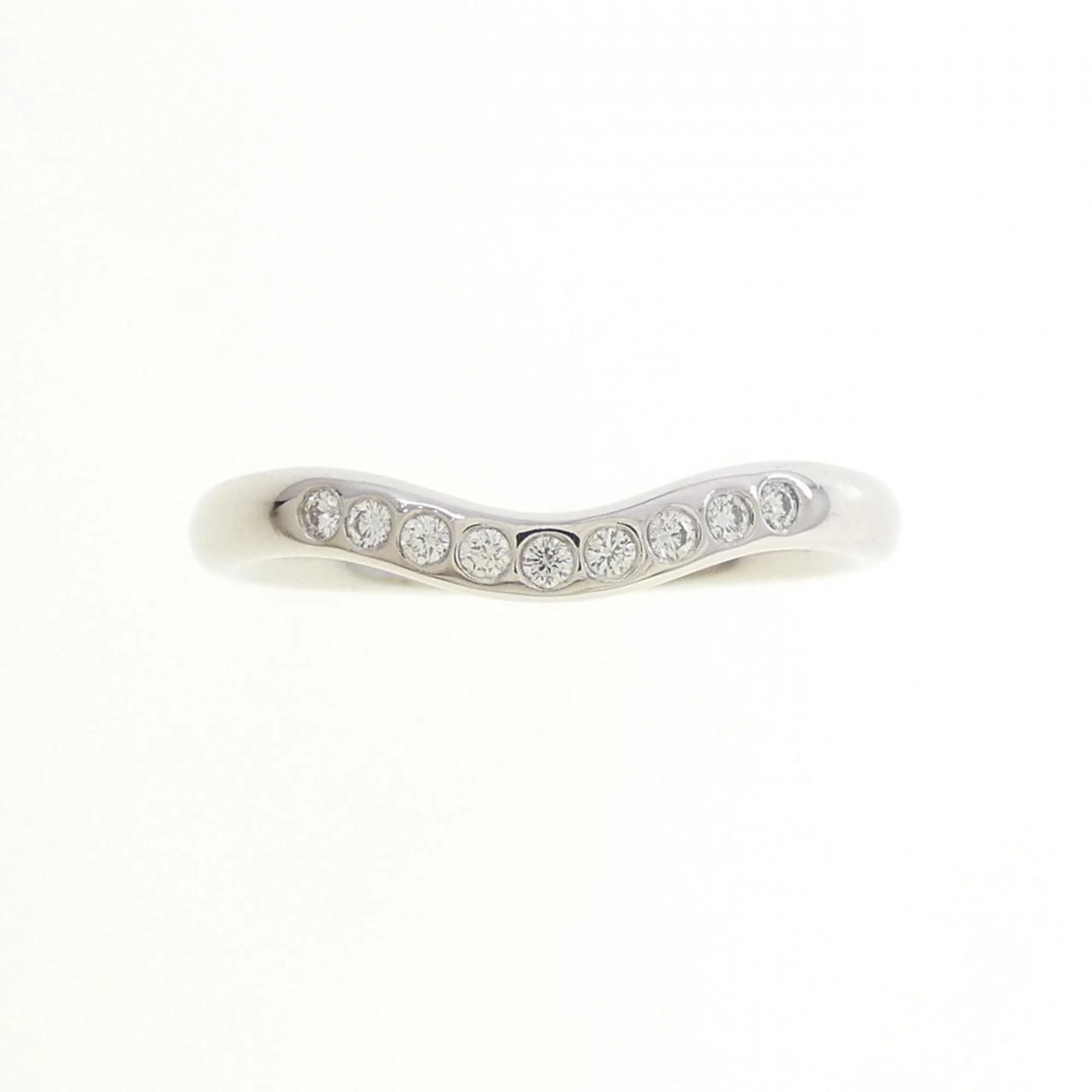Curved Ring Platinum with Diamond - Image 2