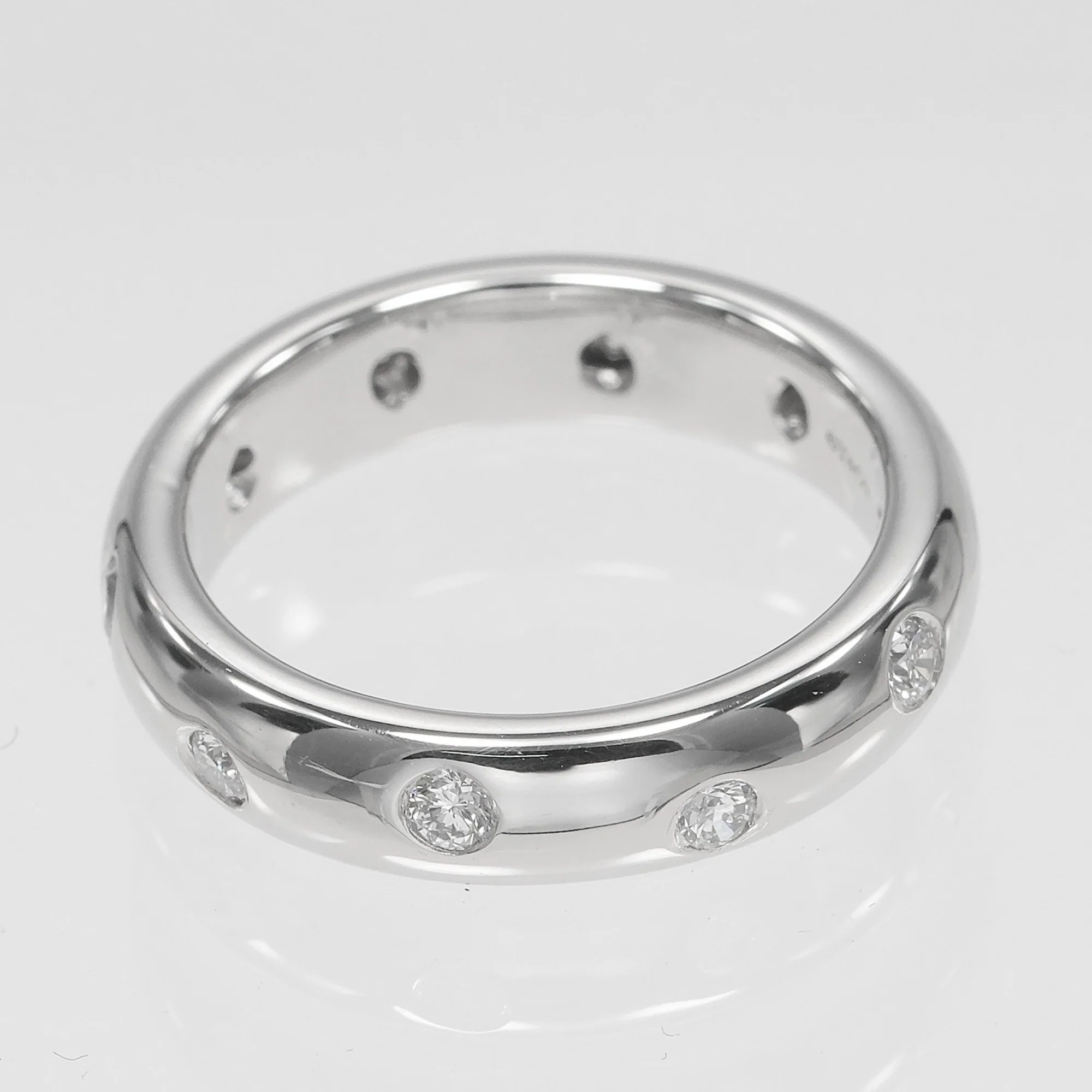 Dots Ring Platinum with Diamond - Image 8