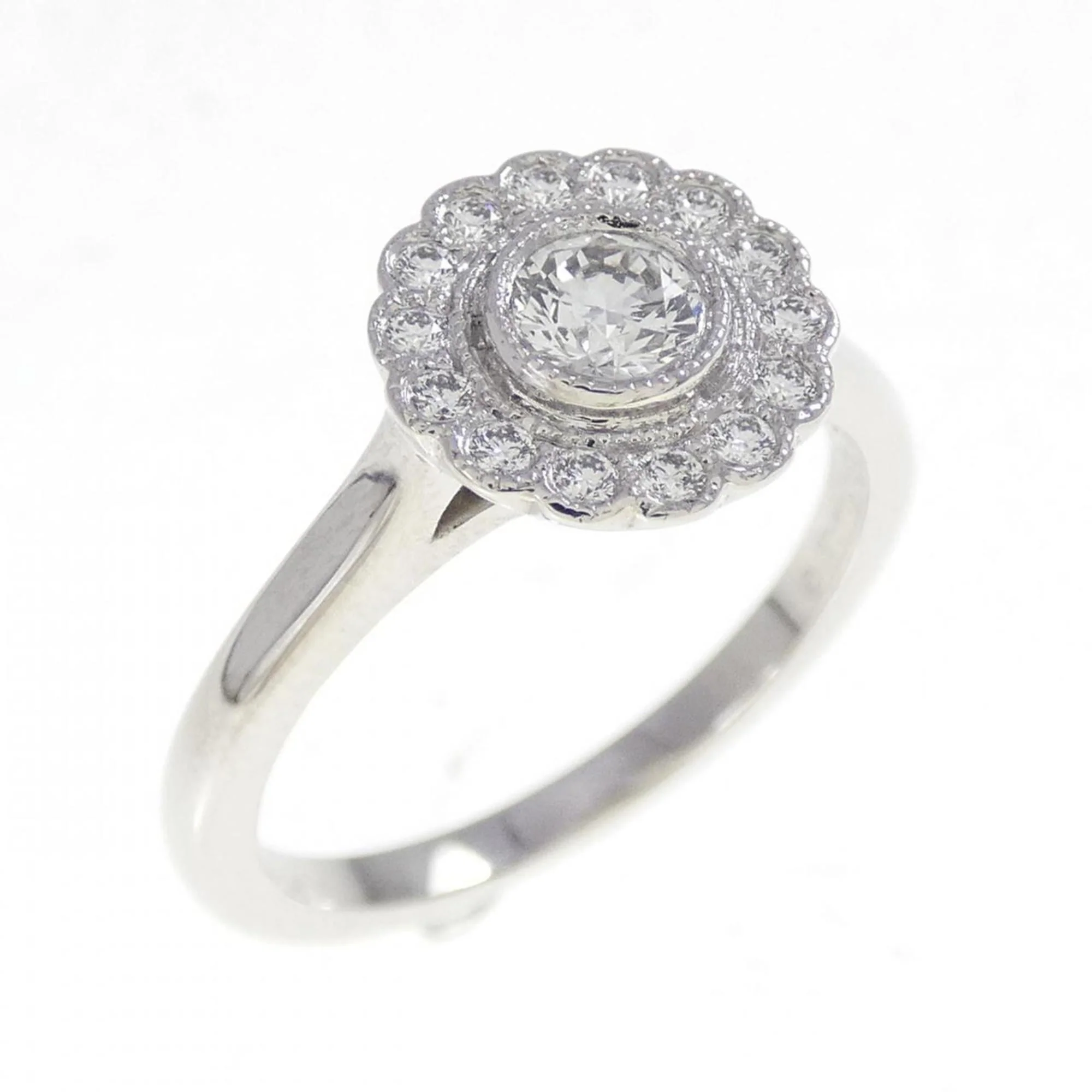 Enchant Flower Ring Platinum with Diamond