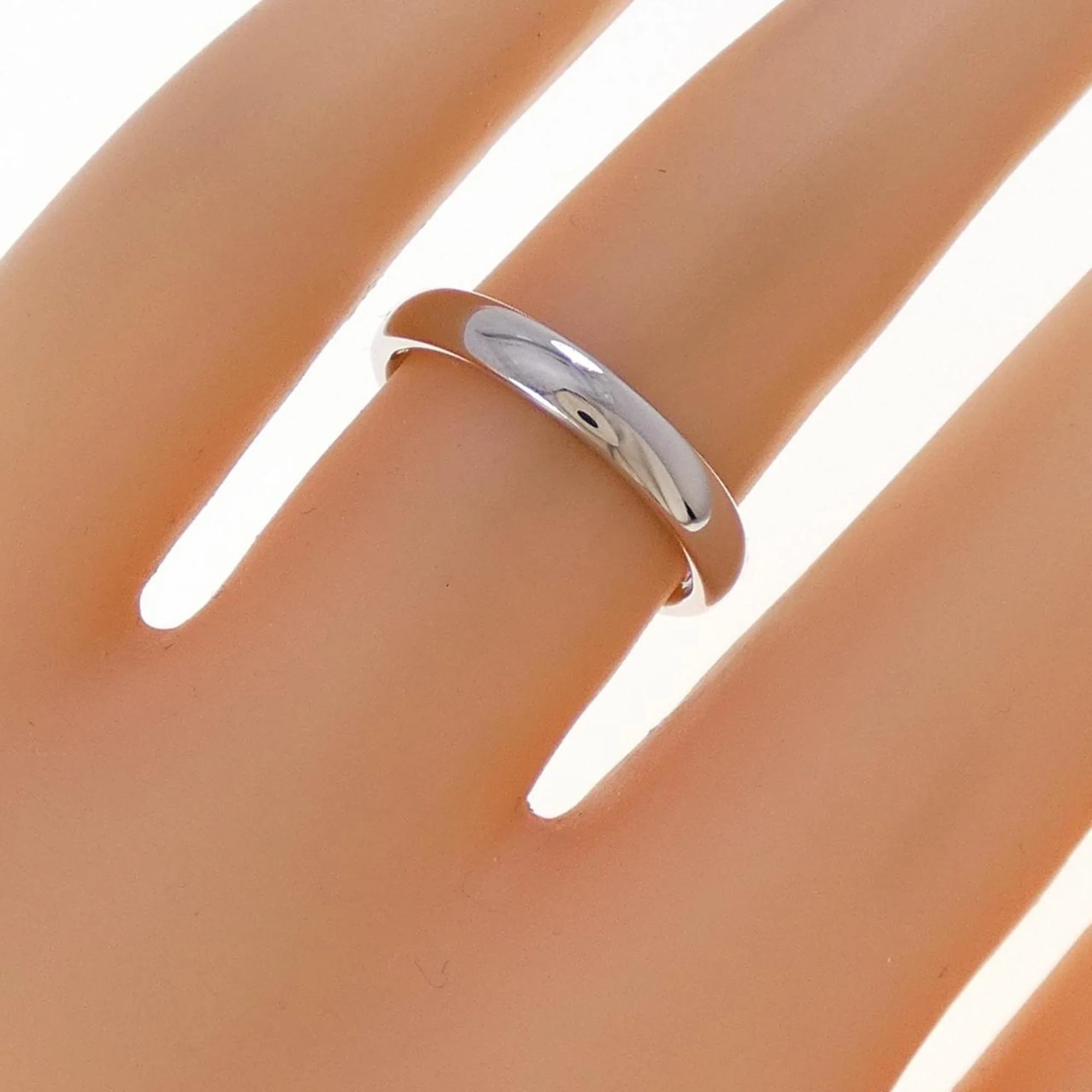 Forever Band Ring Platinum - Image 4
