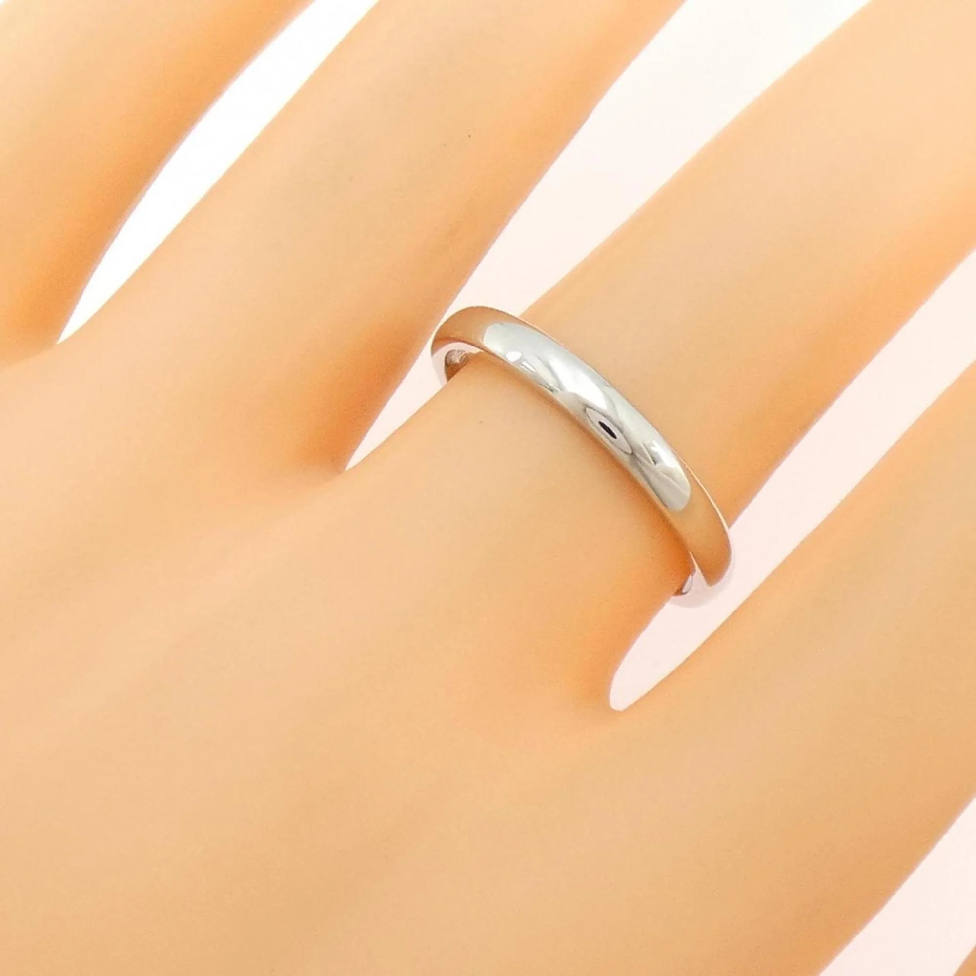 Forever Band Ring Platinum - Image 4