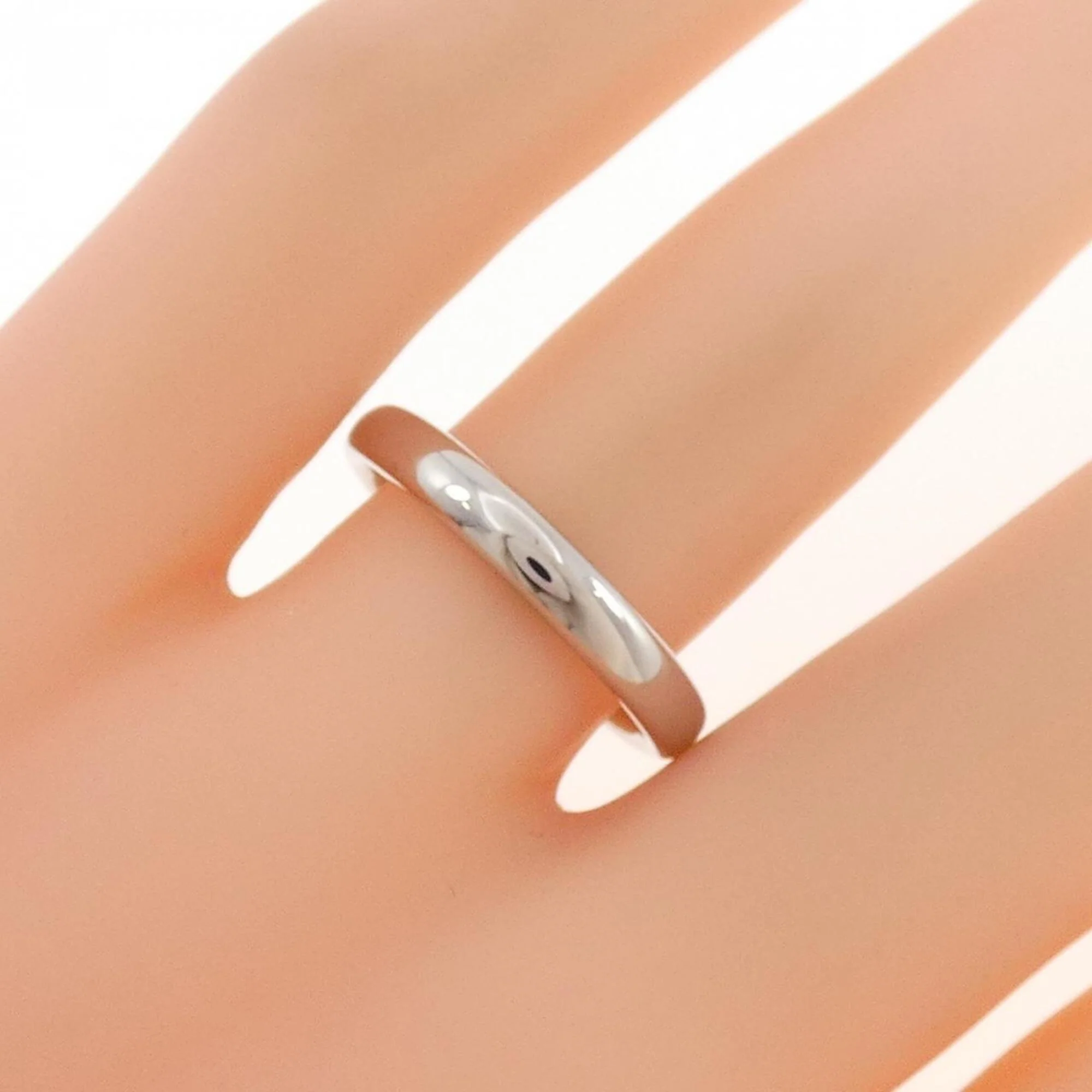 Forever Band Ring Platinum - Image 4
