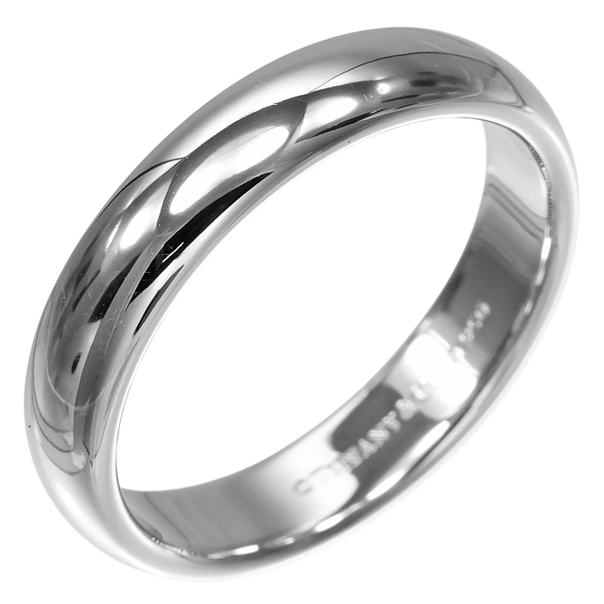 Forever Classic Band Ring Platinum