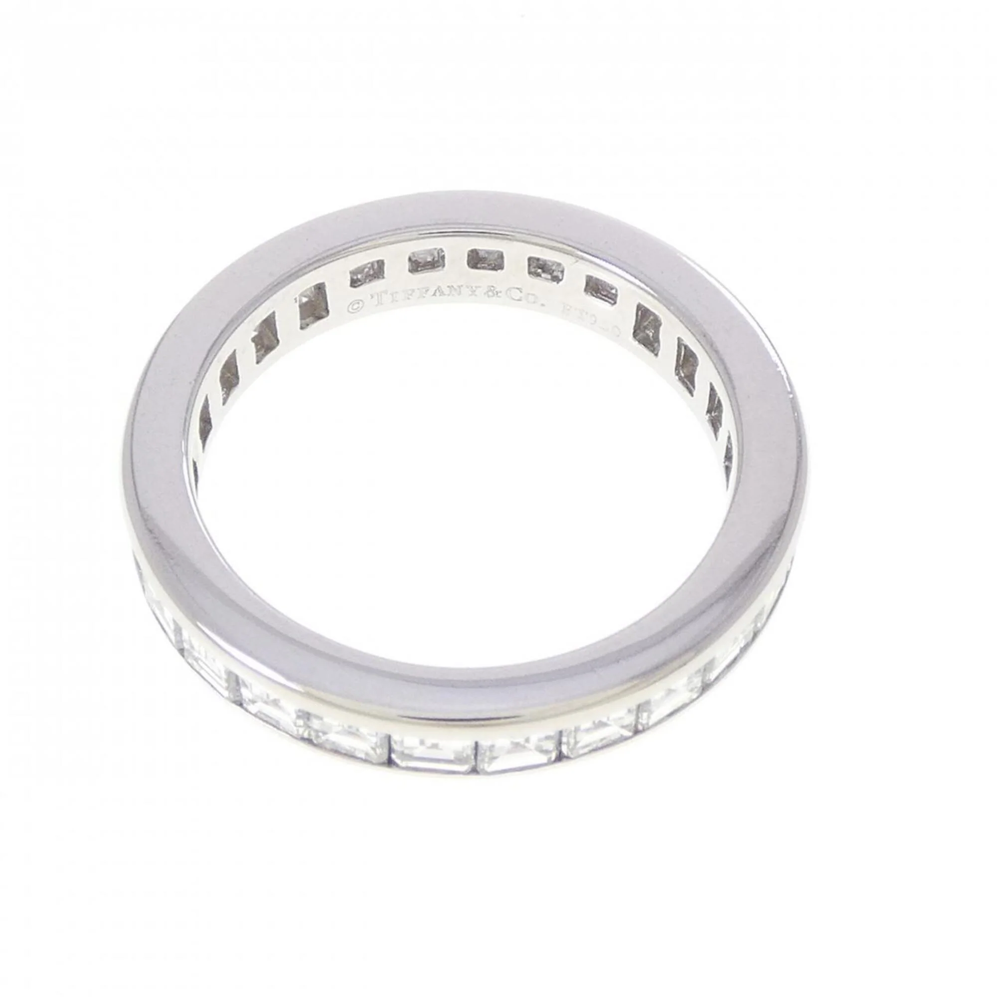 Full Circle Ring Platinum with Diamonds - Image 2