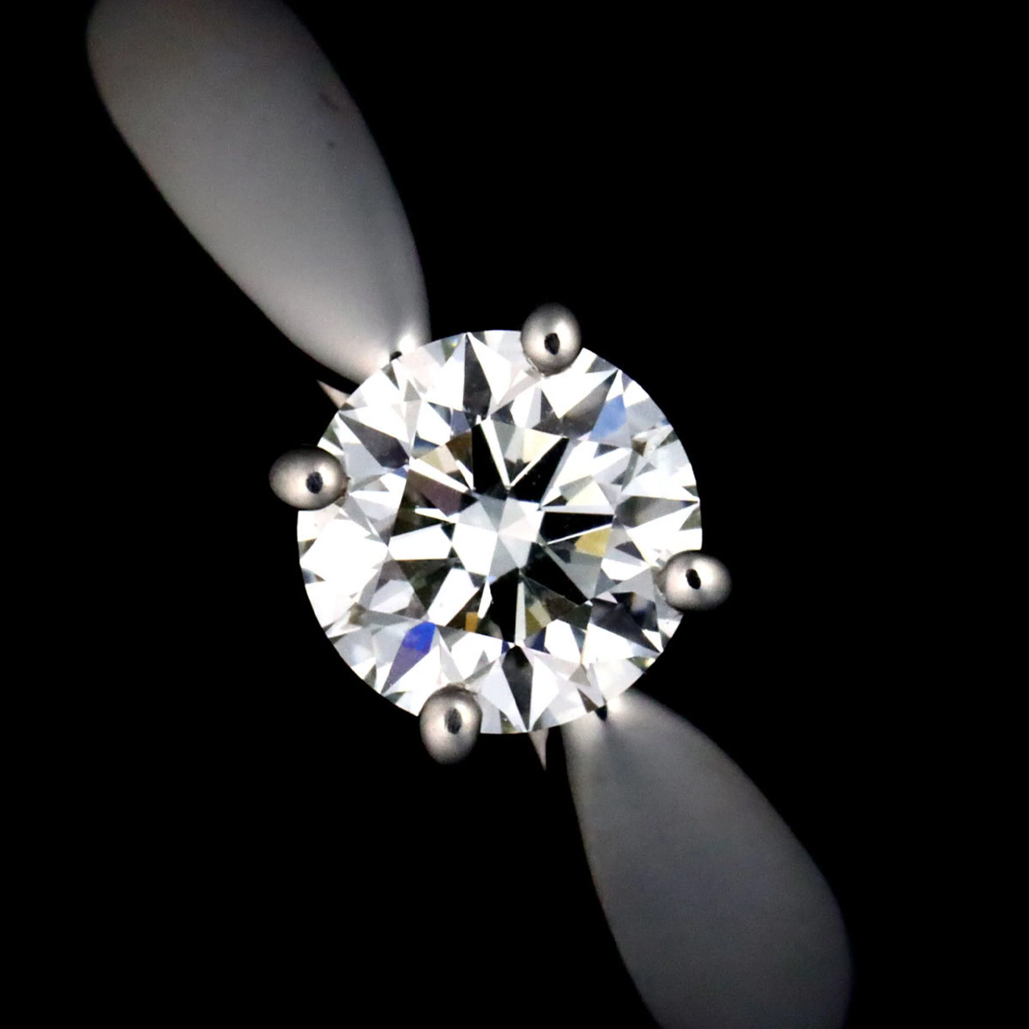Harmony Ring Platinum with Diamonds - Image 6