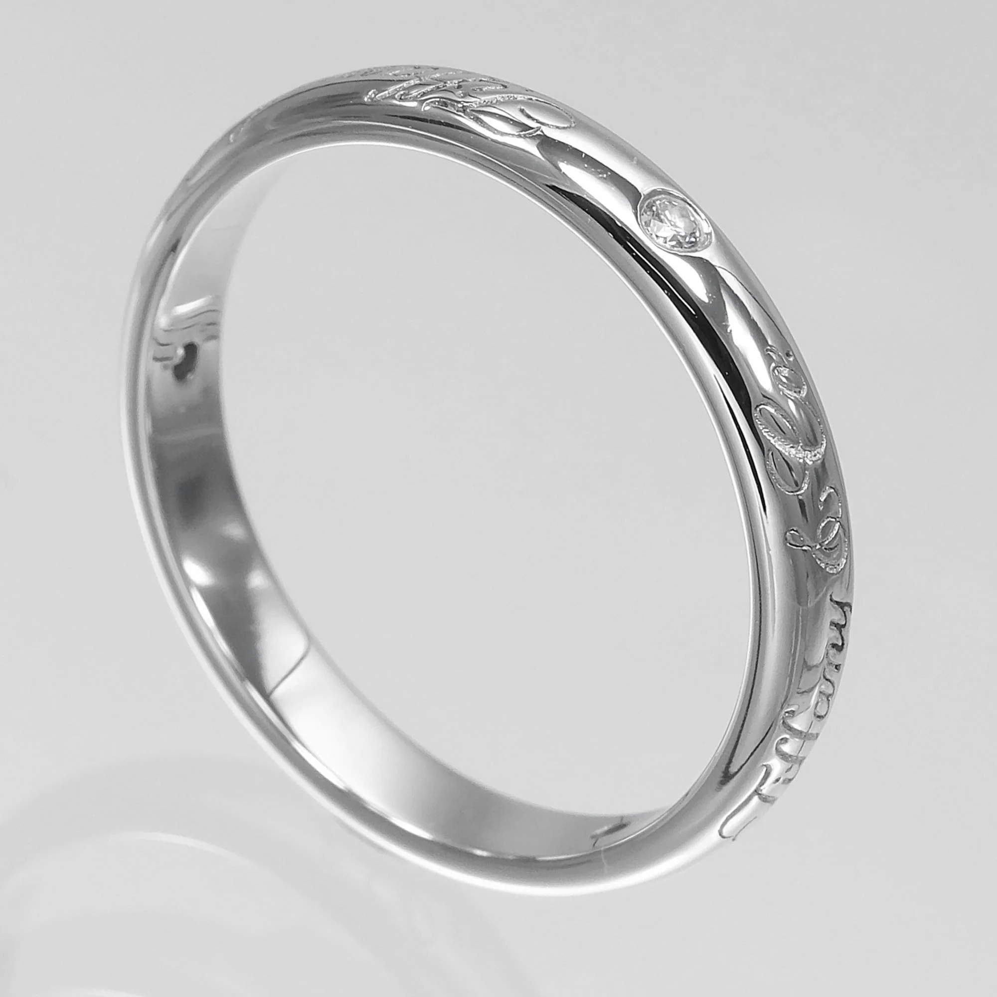 Lucida Ring Platinum with Diamond - Image 3