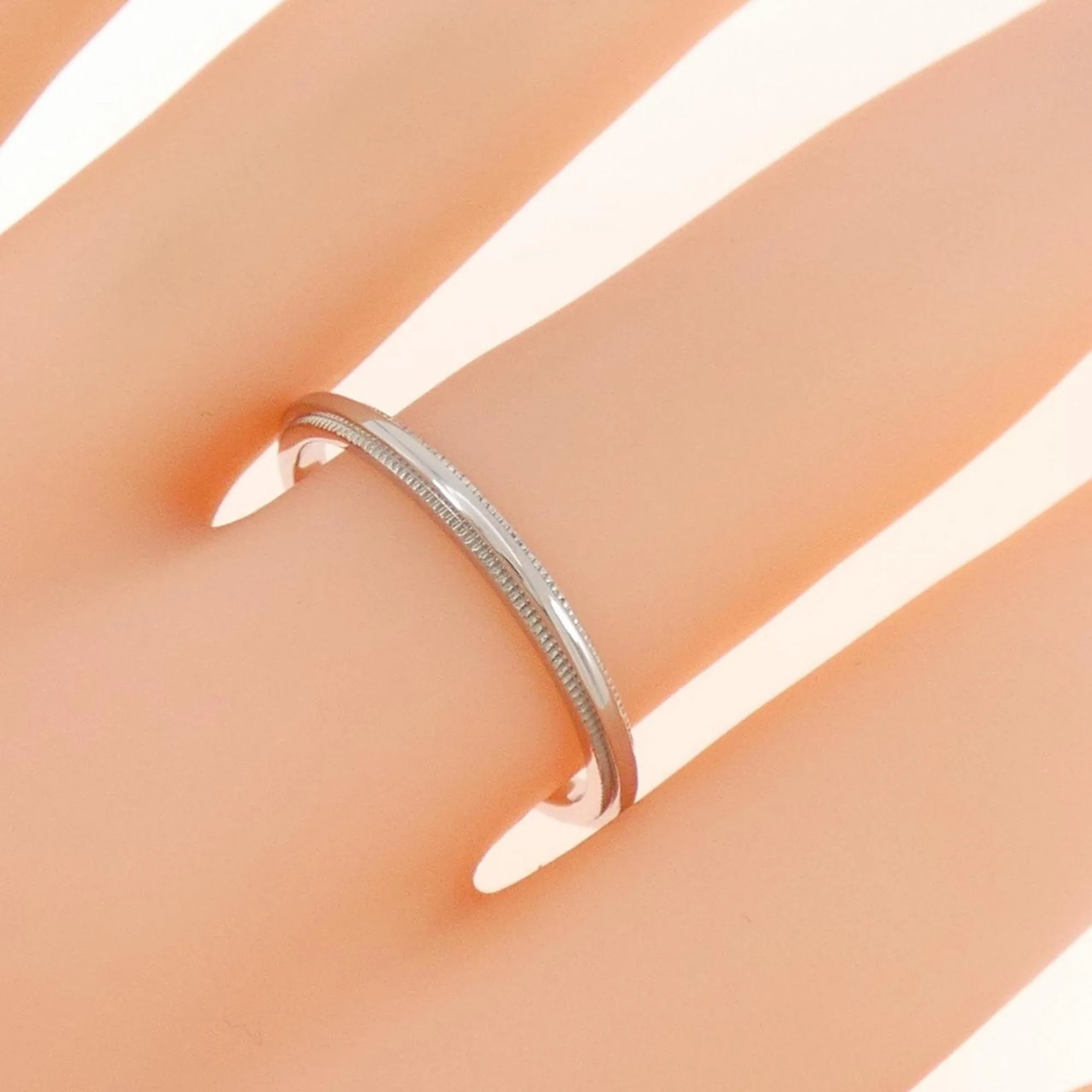 Milgrain Ring Platinum - Image 4
