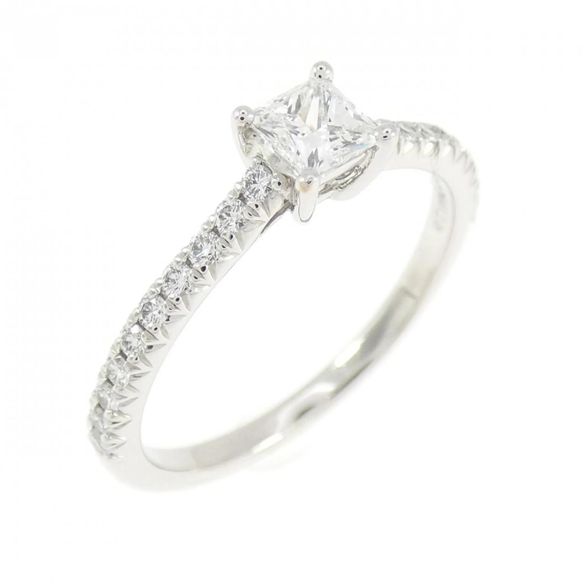 Novo Ring Platinum With Diamond 0.25CT