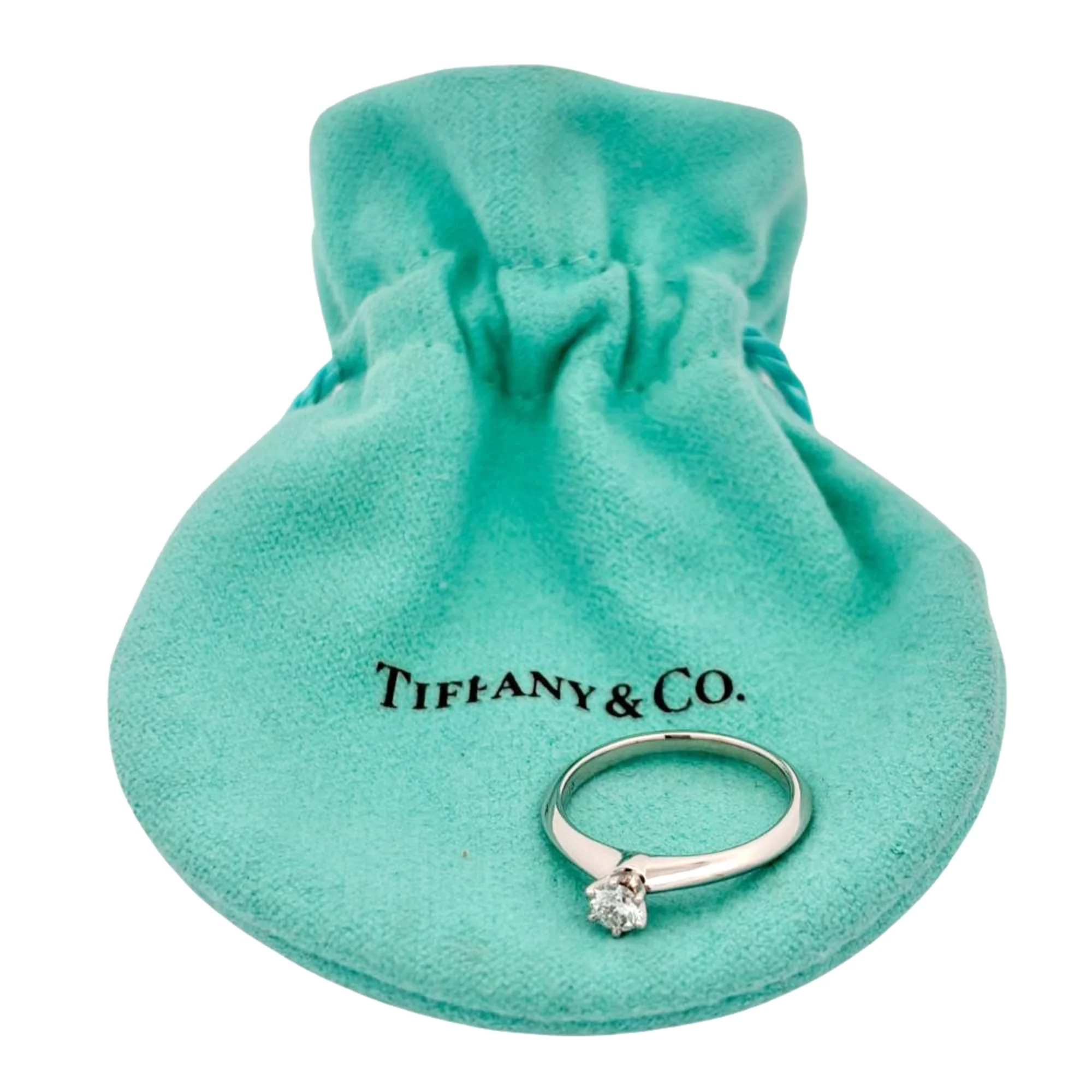 Ring Platinum with Diamond - Image 9