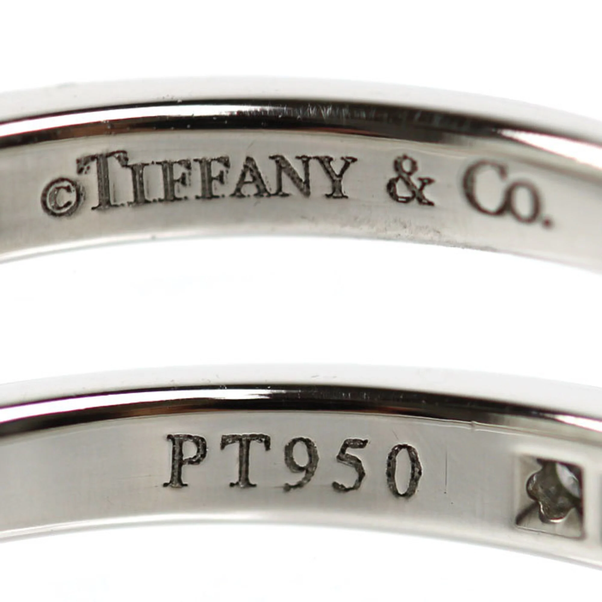 Ring Platinum with Diamond - Image 5
