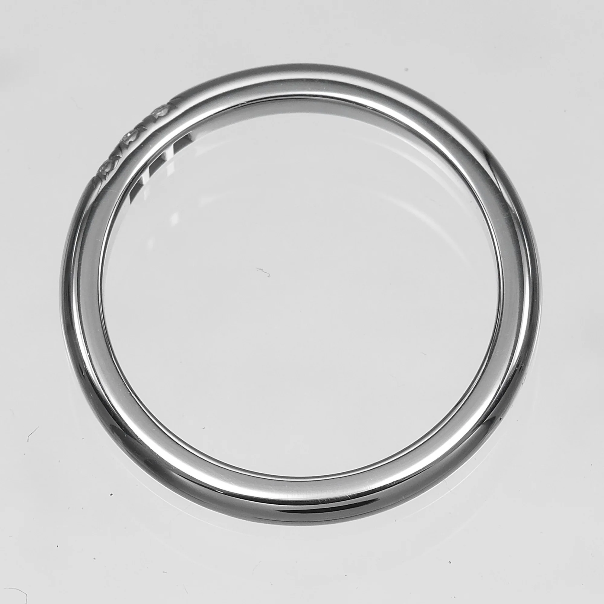 Ring Platinum With Diamond - Image 8