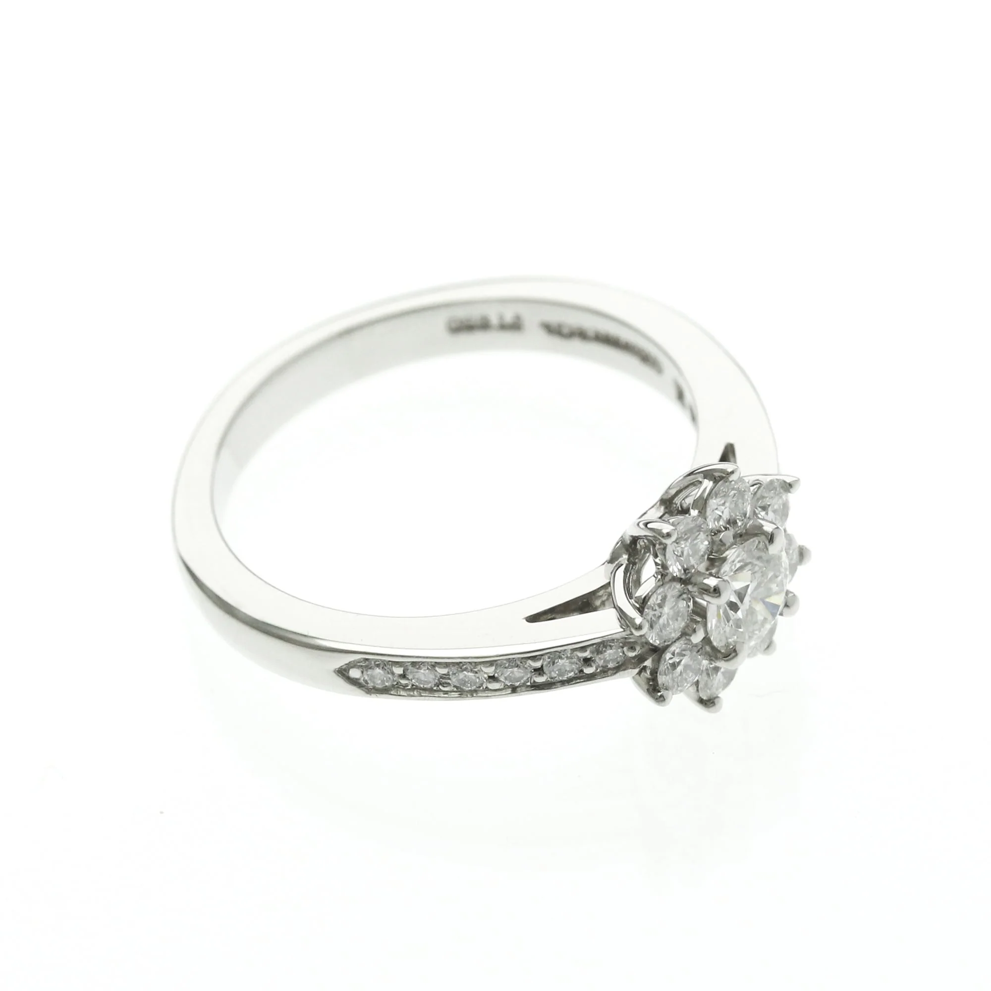 Ring Platinum With Diamond - Image 9