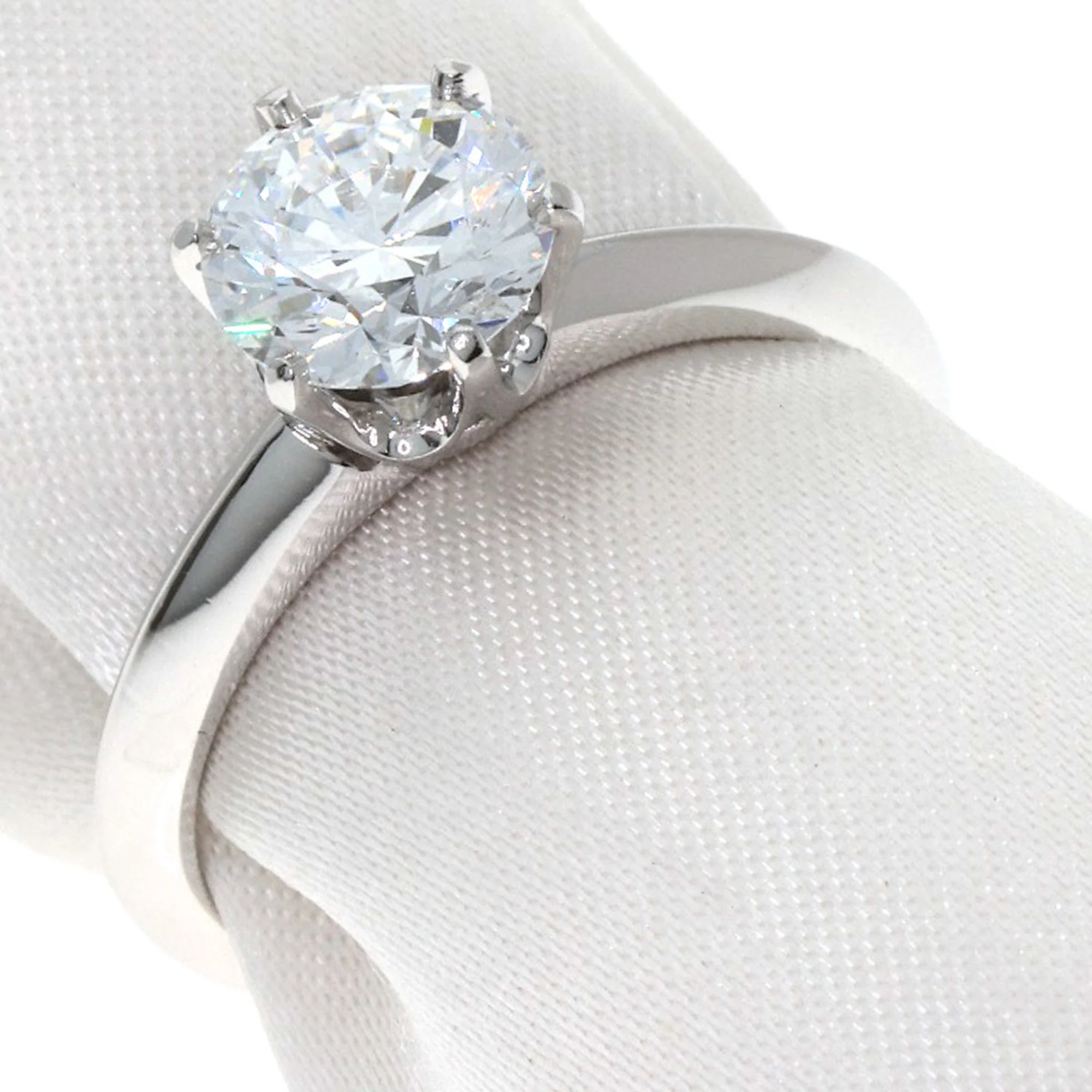 Ring Platinum With Diamond - Image 2
