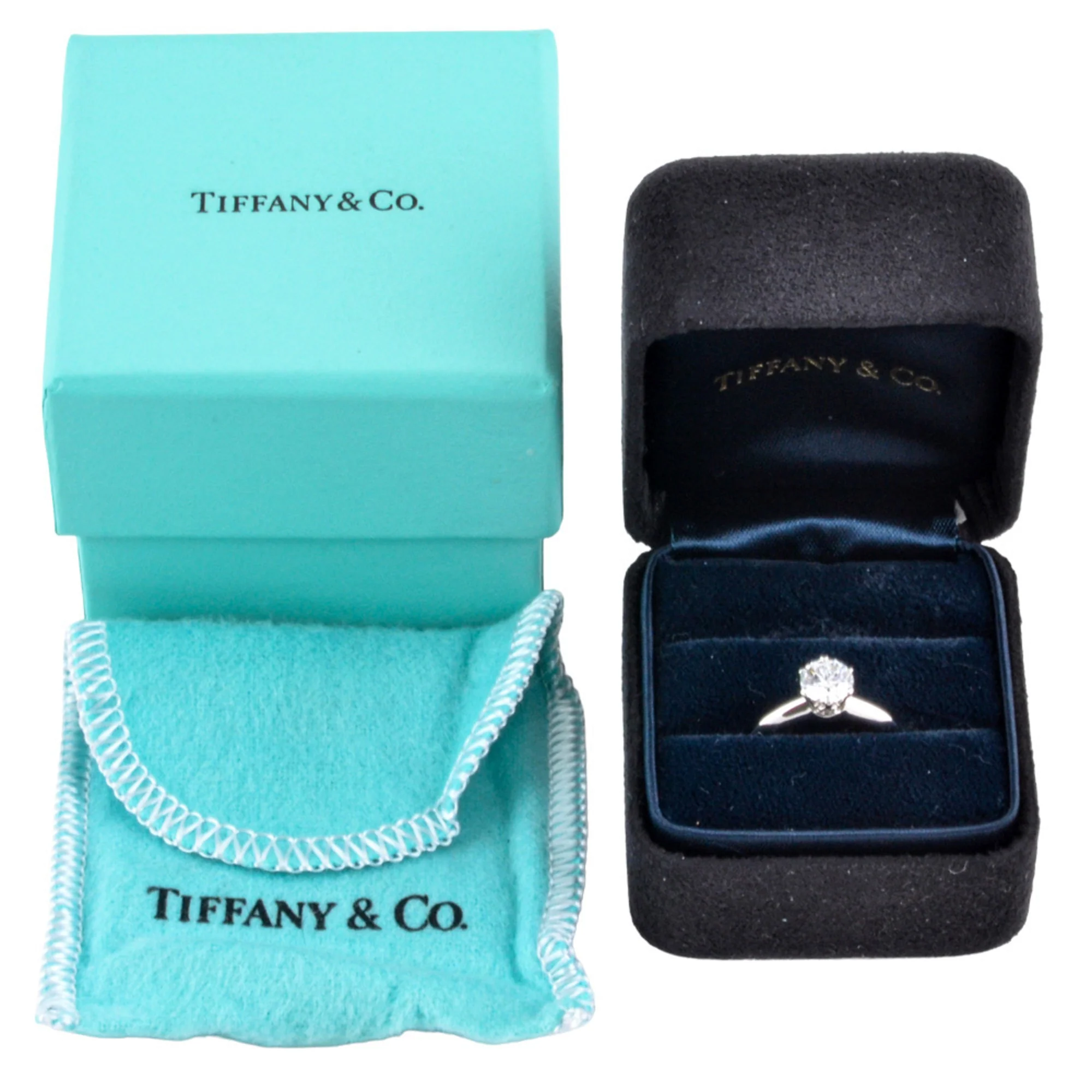 Solitaire Ring Platinum - Image 8