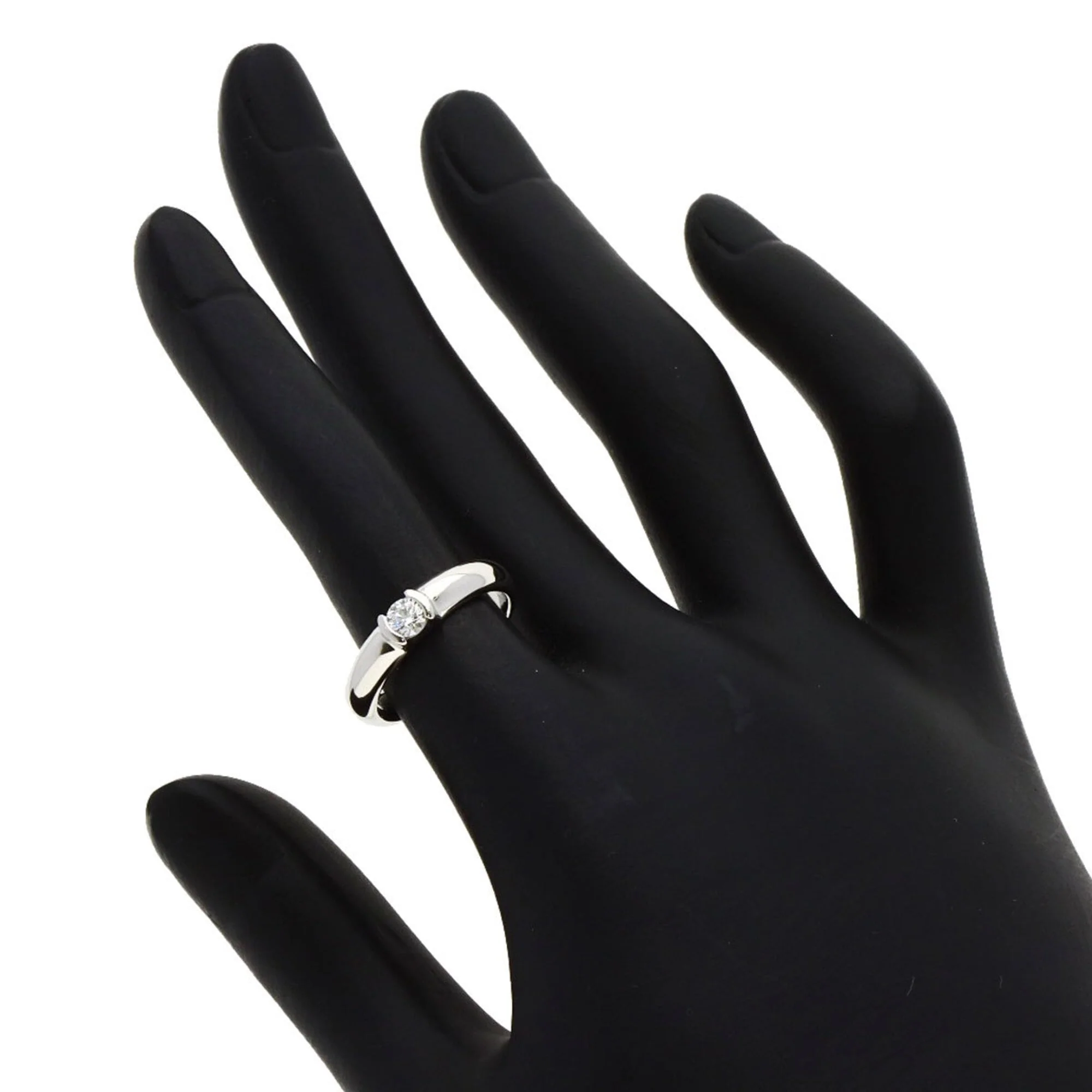 Solitaire Ring Platinum With Diamond - Image 7