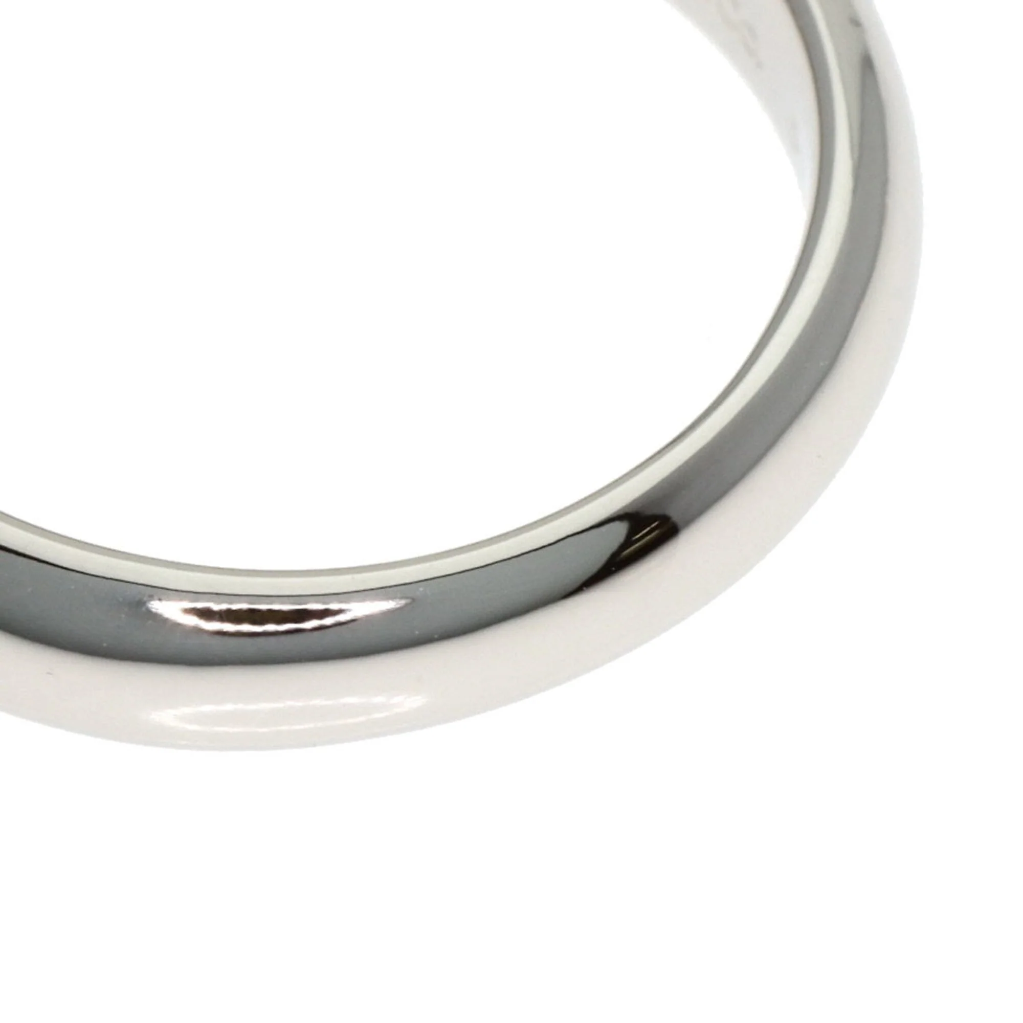 Solitaire Ring Platinum With Diamond - Image 9