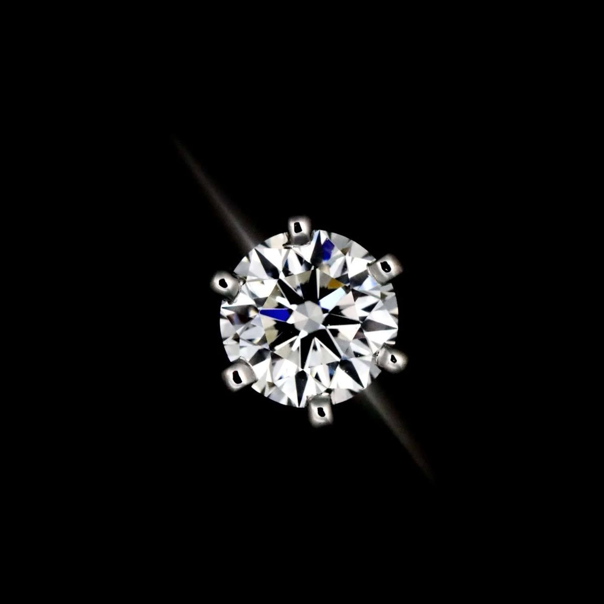 Solitaire Ring Platinum with Diamond - Image 6