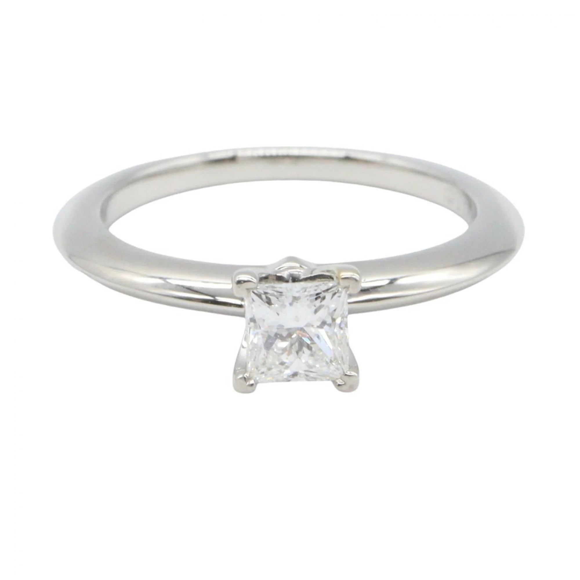 Square Princess Ring Platinum with Diamond - Image 2
