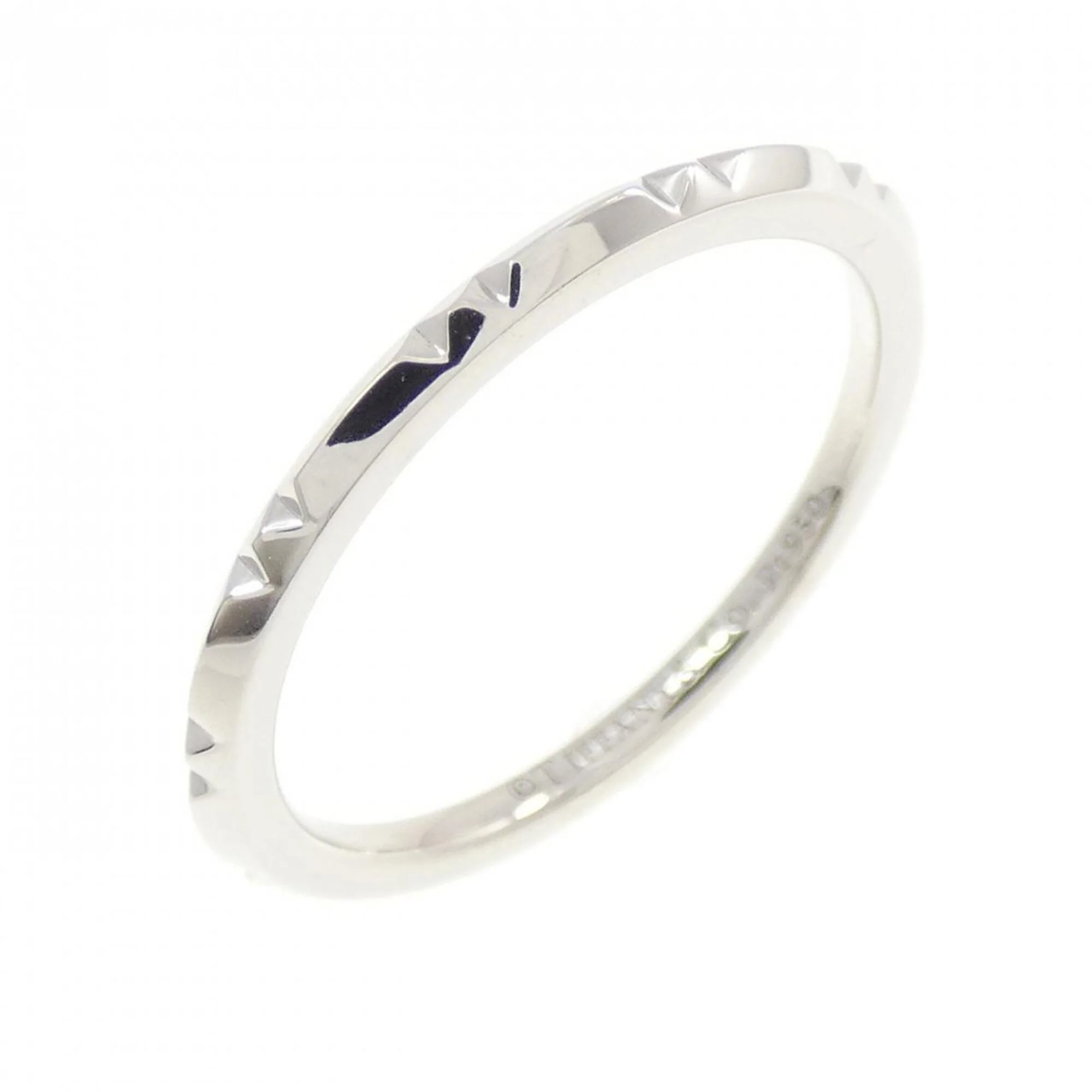 T True Ring Platinum