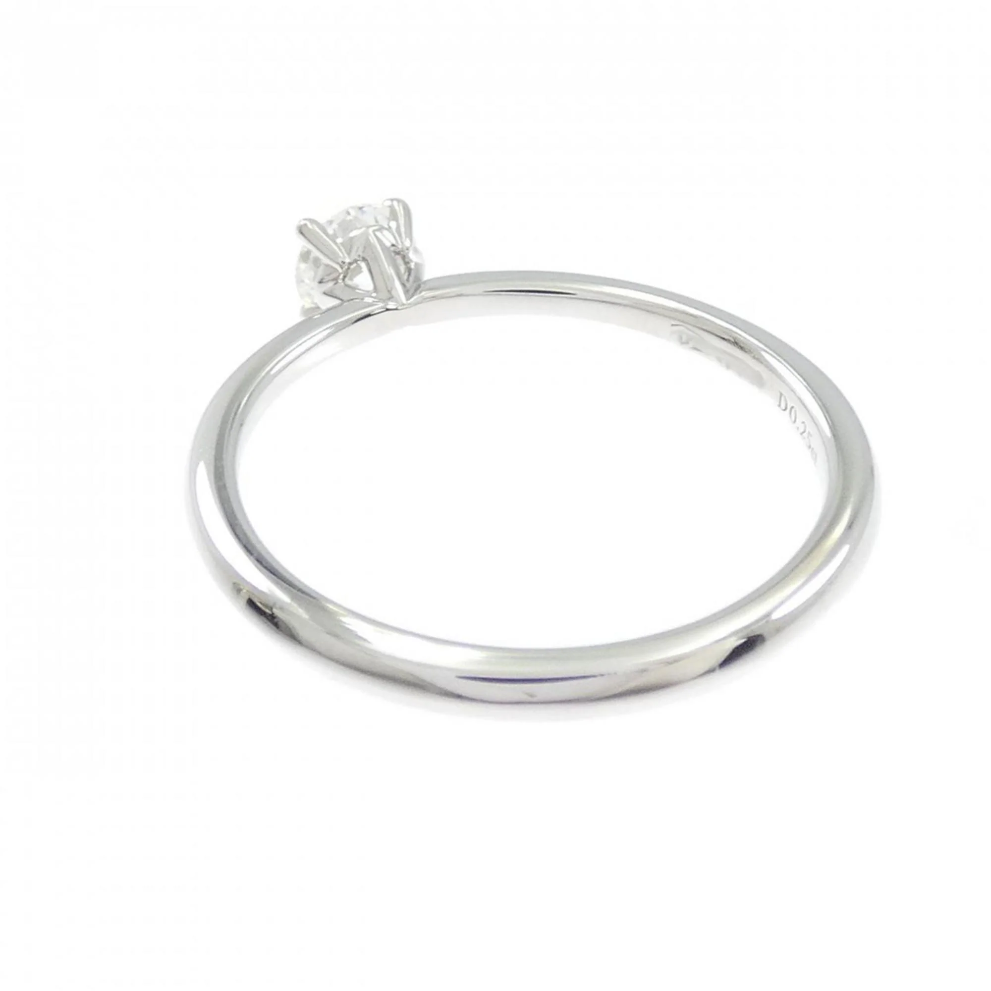 True Ring Platinum with Diamond - Image 3