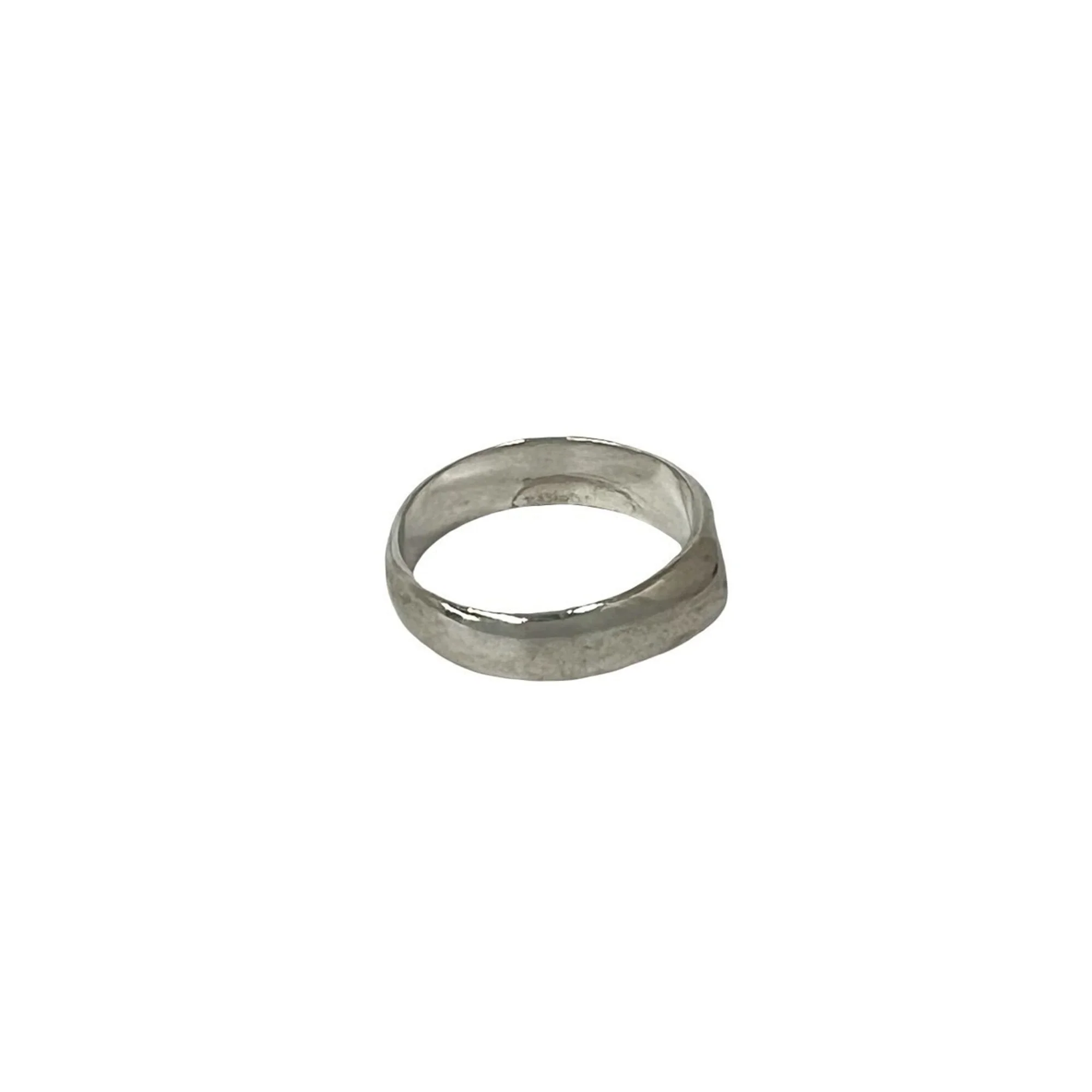 Vintage Curved Heart Ring Sterling Silver - Image 5