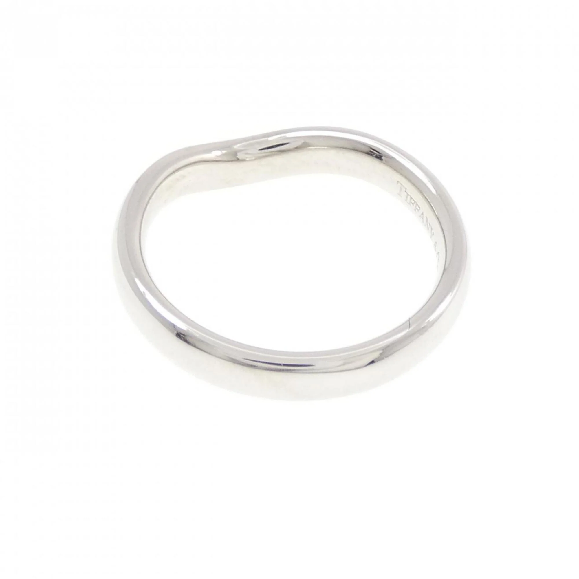 Wide Curved Ring Platinum - Image 3