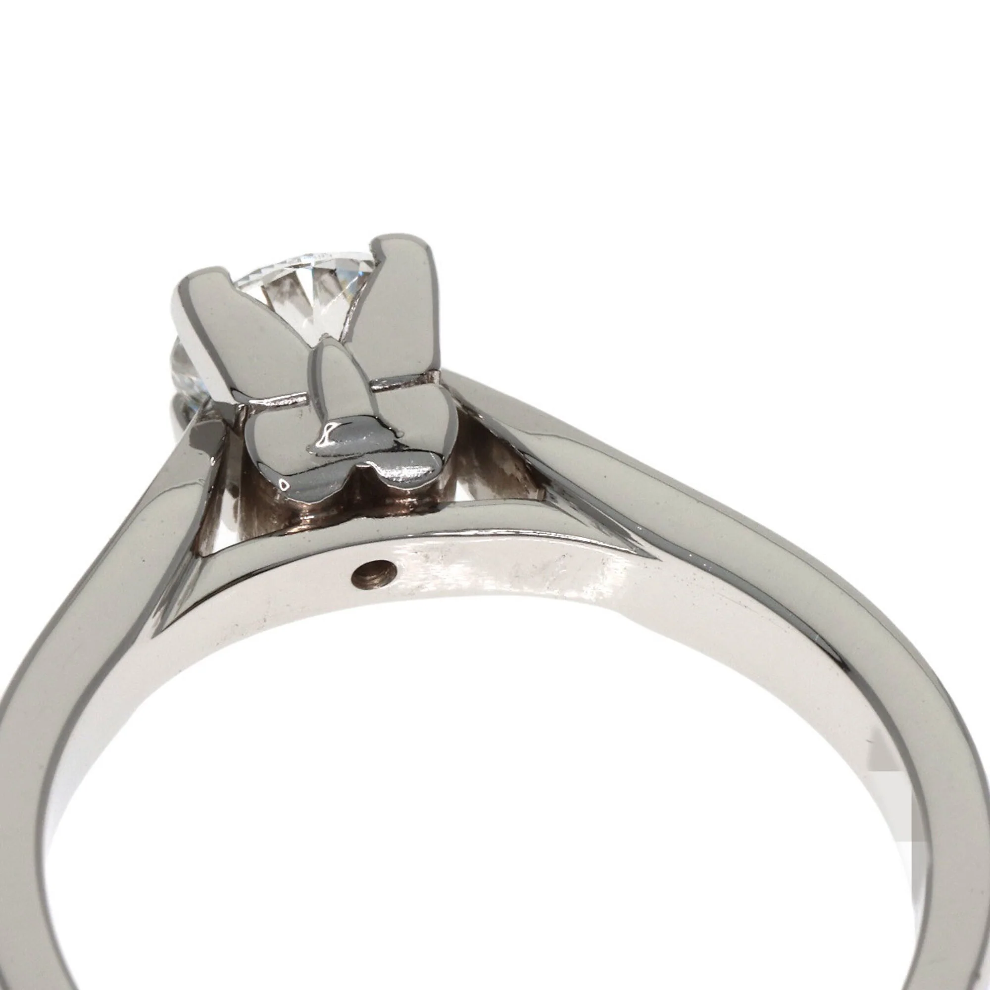 Papillon Ring Platinum with Diamond - Image 9