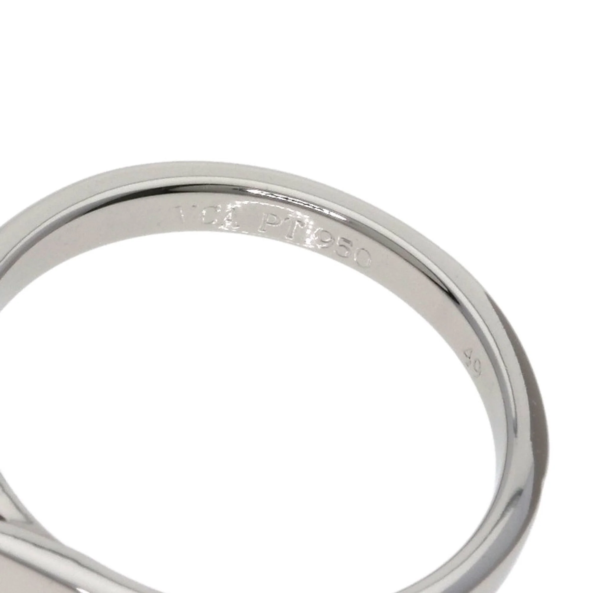Ring Platinum with Diamond - Image 5