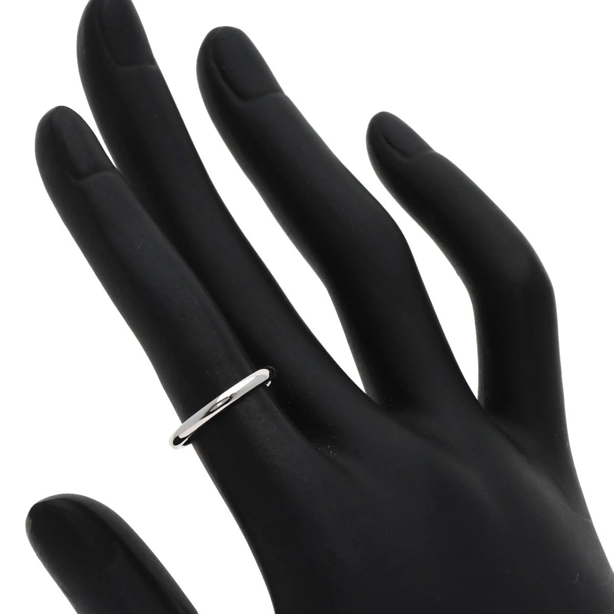 Tendrement Ring Platinum - Image 5